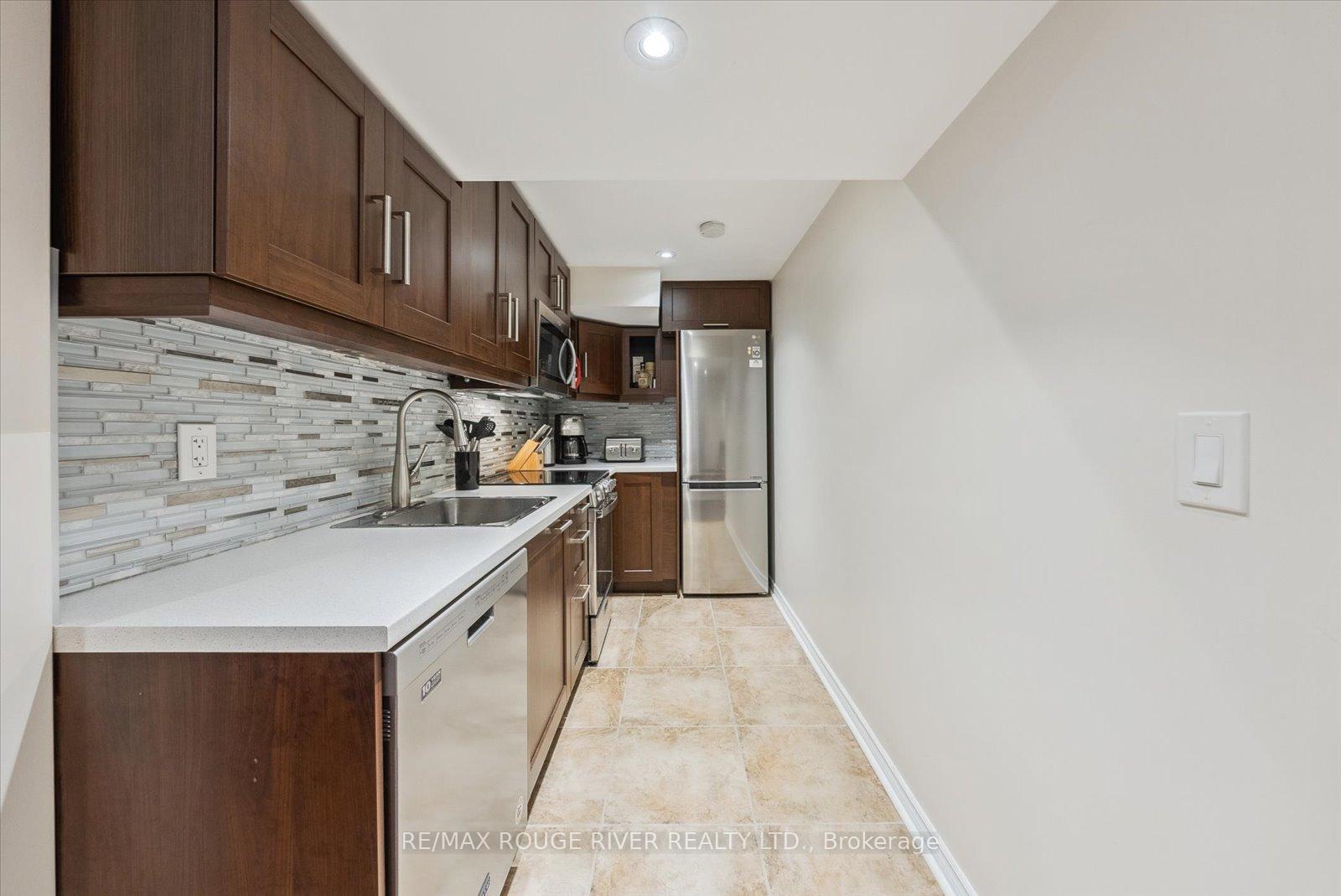 Photo 11 of Unit Bsmt, 36 Eldridge Place, Whitby, Pringle Creek — HOMEH