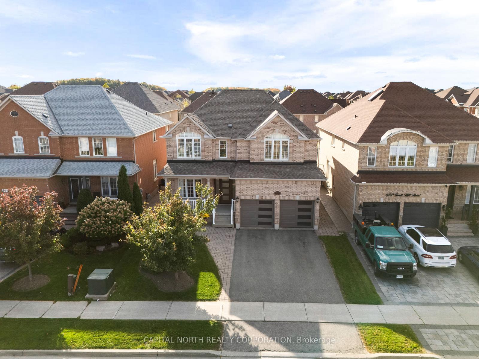 Photo 3 of 598 Fossil Hill Road, Vaughan, Vellore Village — HOMEH