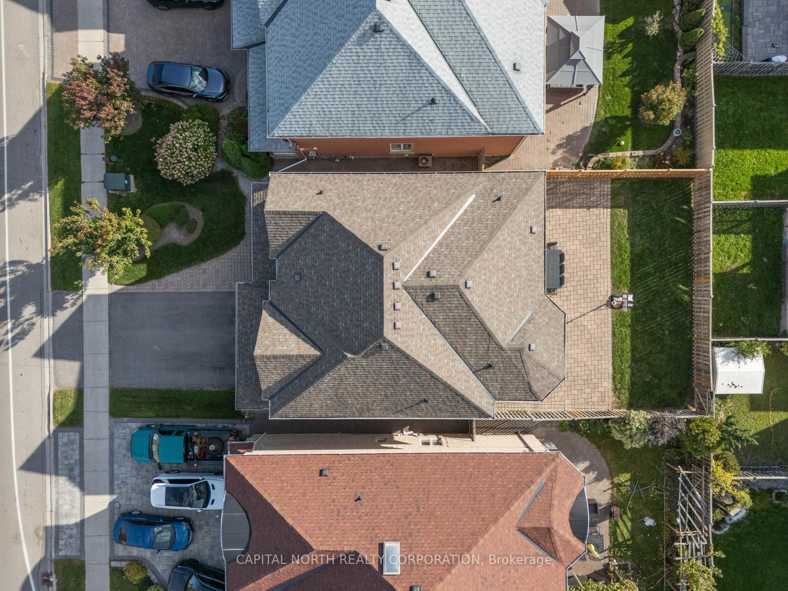 Photo 4 of 598 Fossil Hill Road, Vaughan, Vellore Village — HOMEH