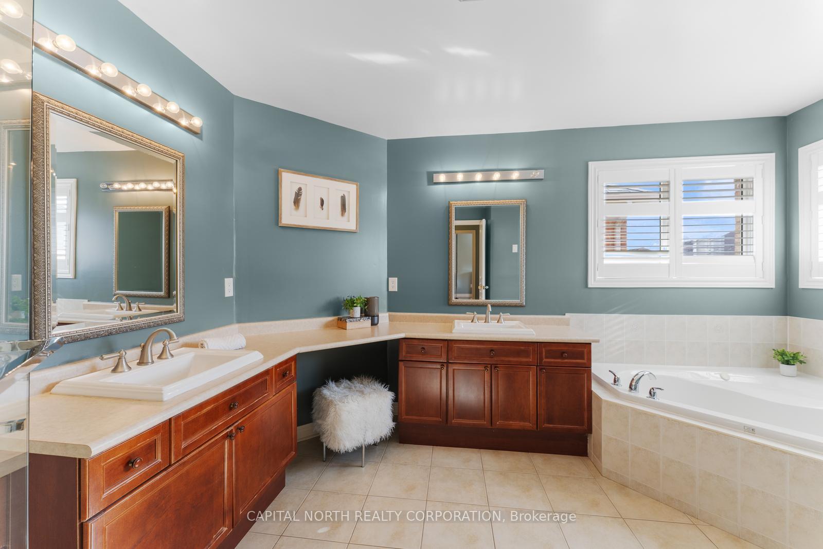 Photo 22 of 598 Fossil Hill Road, Vaughan, Vellore Village — HOMEH