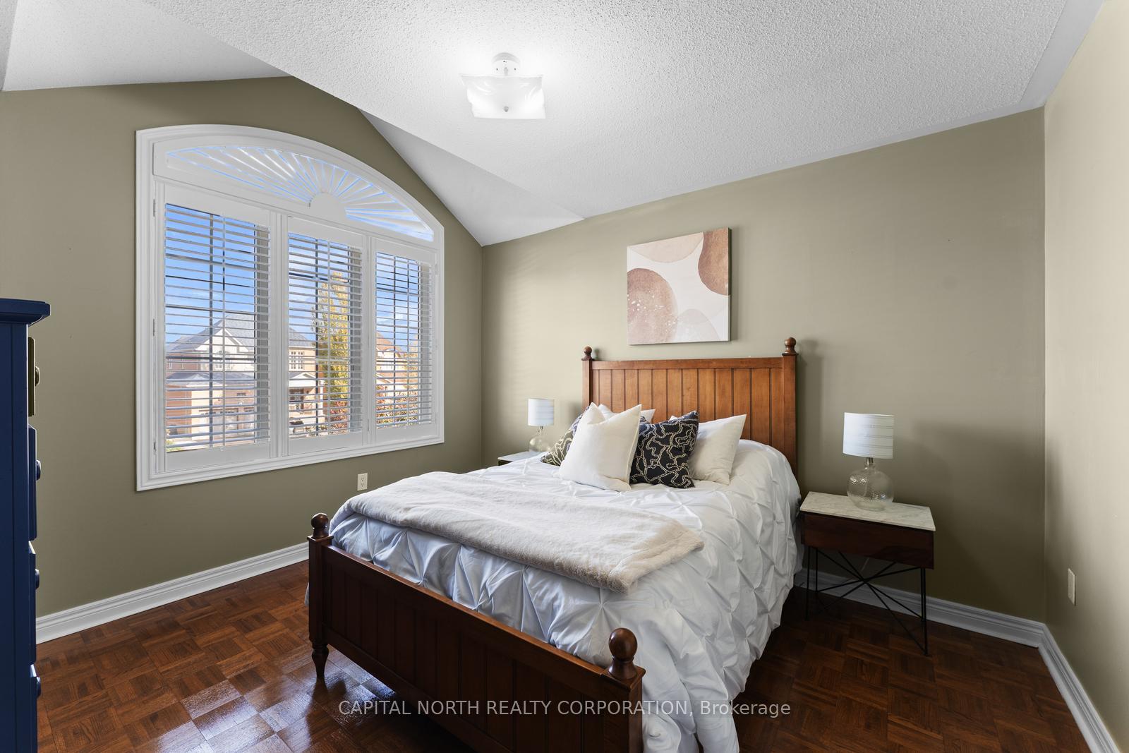 Photo 26 of 598 Fossil Hill Road, Vaughan, Vellore Village — HOMEH