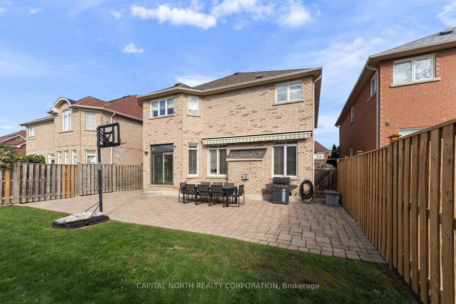 Photo 32 of 598 Fossil Hill Road, Vaughan, Vellore Village — HOMEH