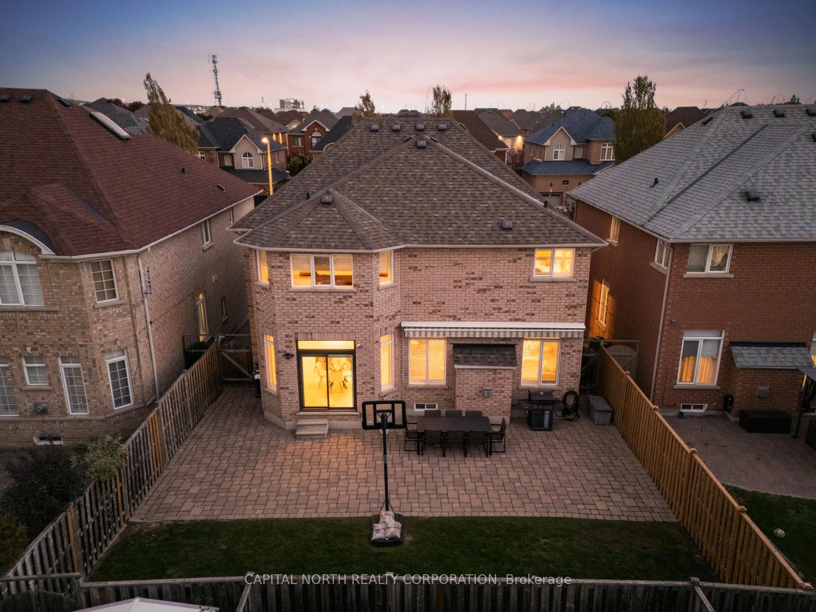 Photo 33 of 598 Fossil Hill Road, Vaughan, Vellore Village — HOMEH