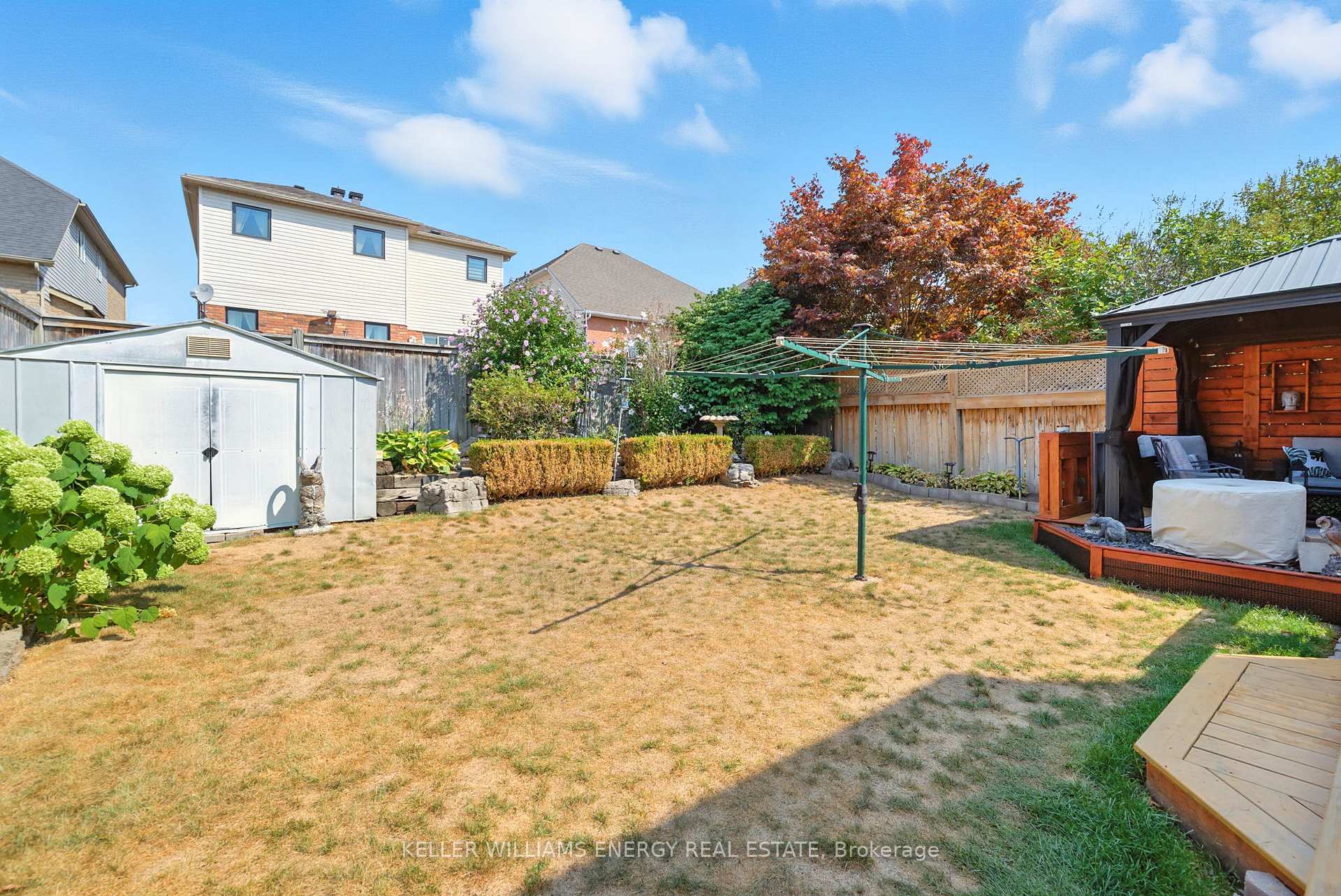 Photo 18 of 14 Bach Avenue, Whitby, Rolling Acres — HOMEH