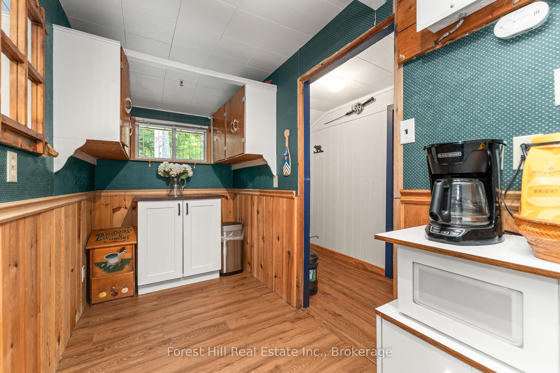 Photo 12 of 1008 Summit Drive, Algonquin Highlands, Sherborne — HOMEH