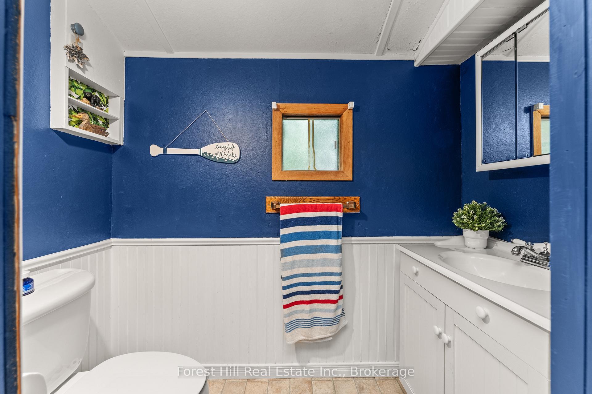 Photo 21 of 1008 Summit Drive, Algonquin Highlands, Sherborne — HOMEH