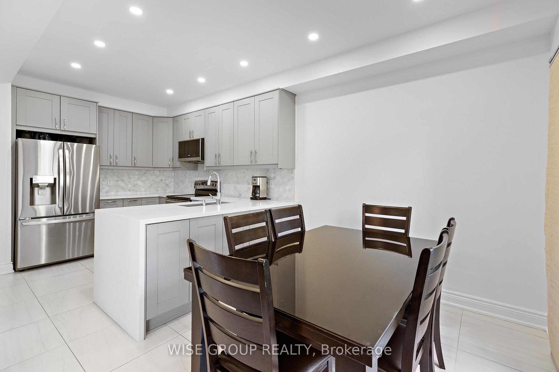 Photo 5 of 52 Mintwood Road, Vaughan, Patterson — HOMEH