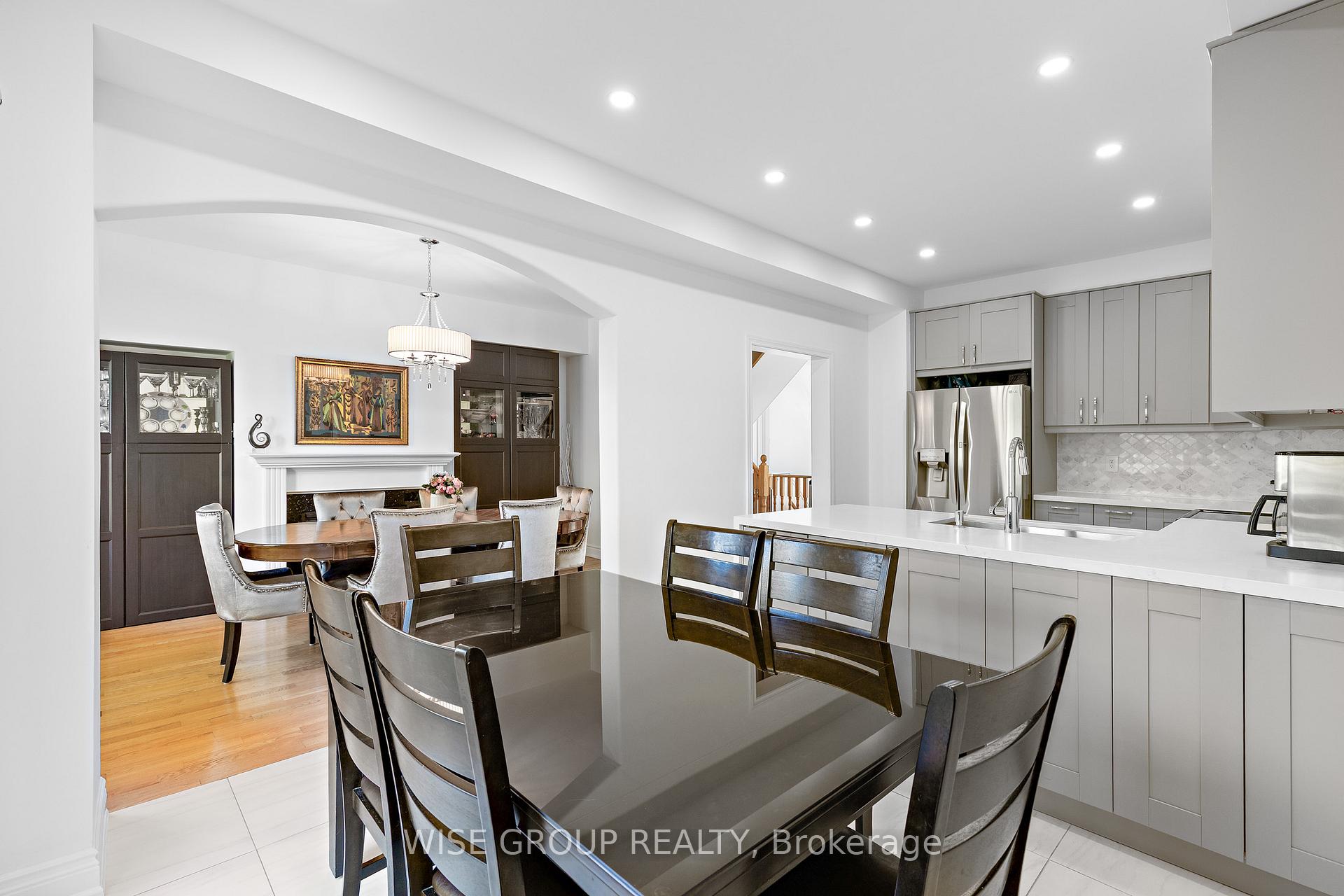Photo 6 of 52 Mintwood Road, Vaughan, Patterson — HOMEH