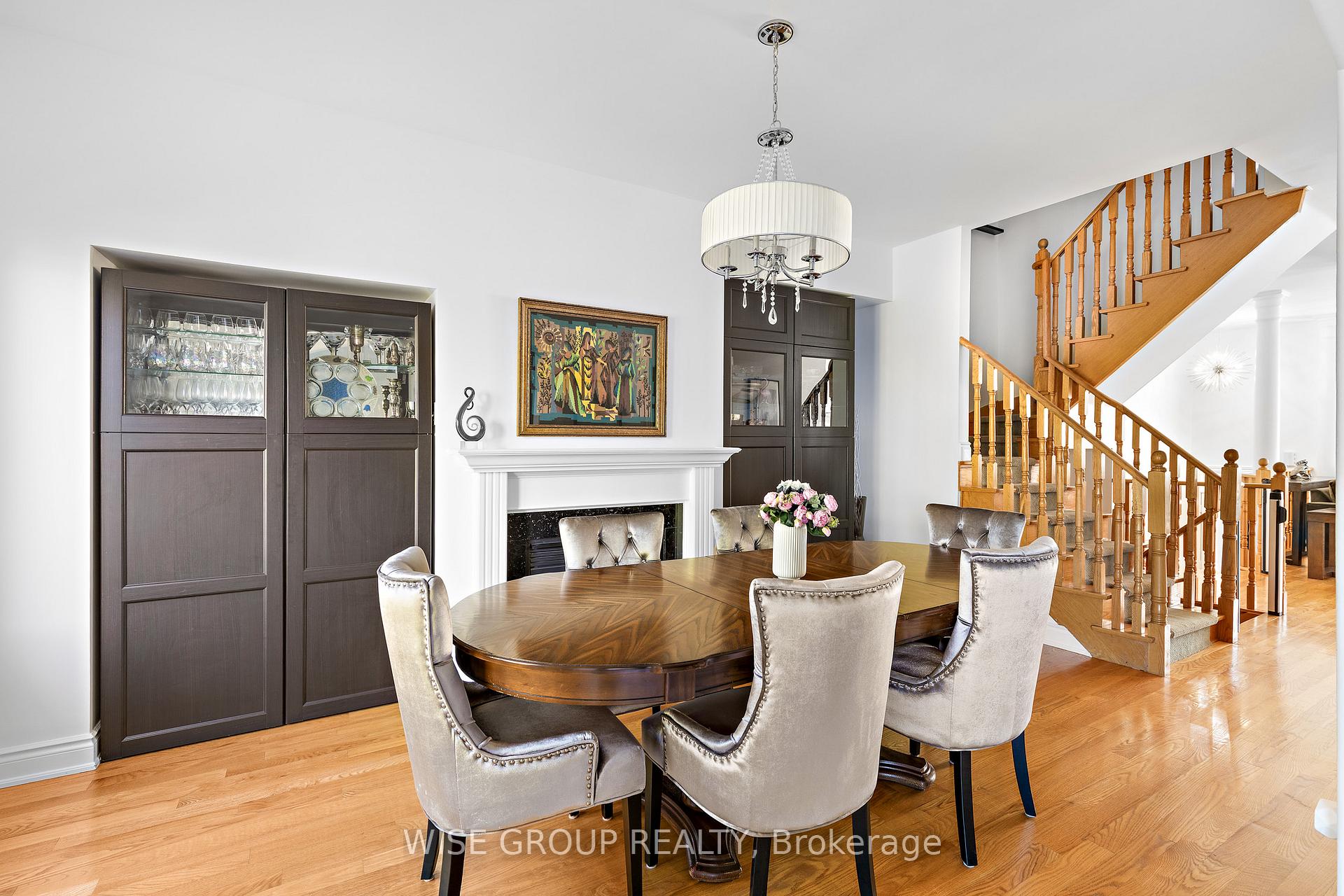 Photo 8 of 52 Mintwood Road, Vaughan, Patterson — HOMEH