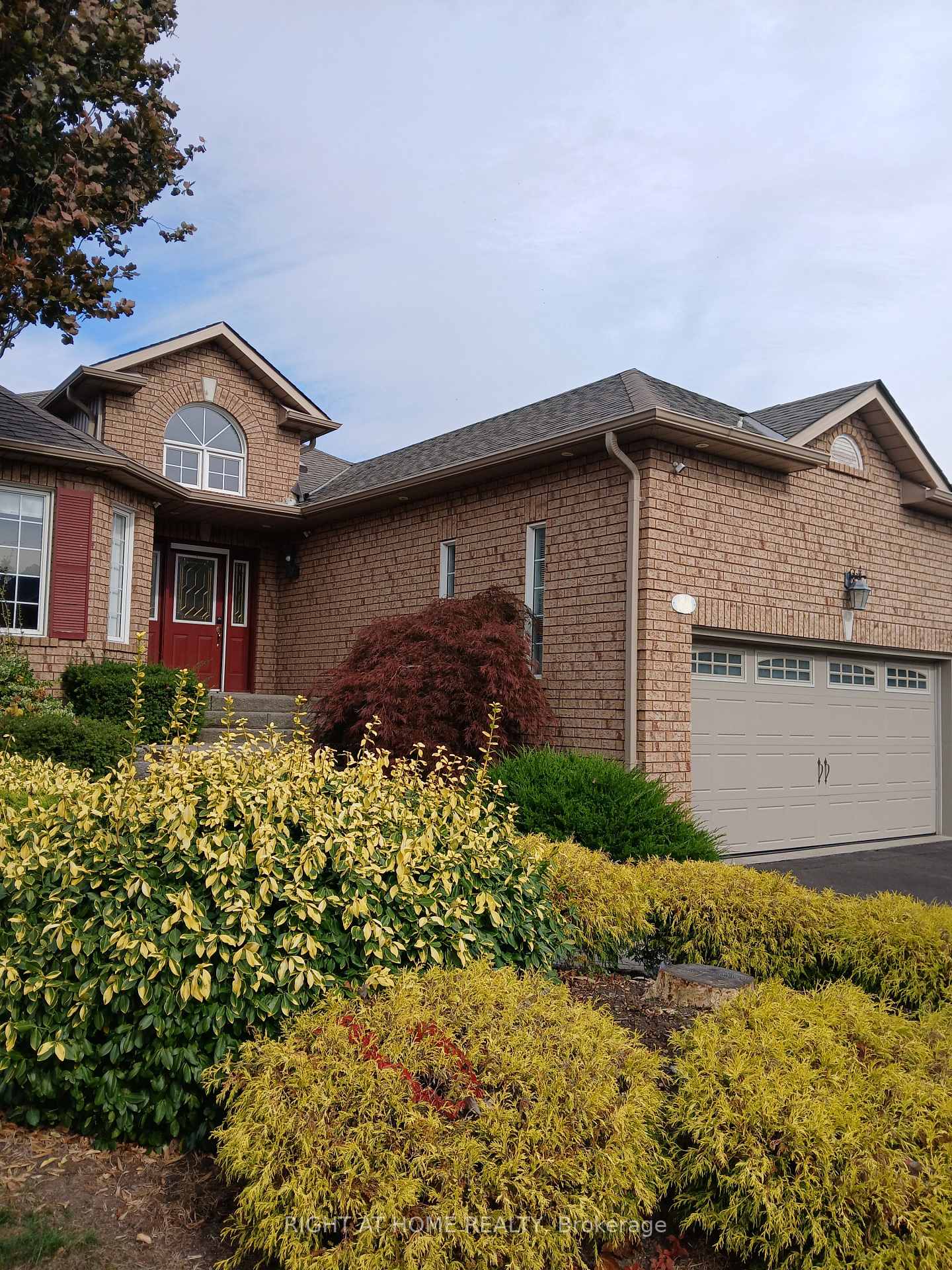 Photo 1 of 61 Patrick Drive, Whitby, Pringle Creek — HOMEH