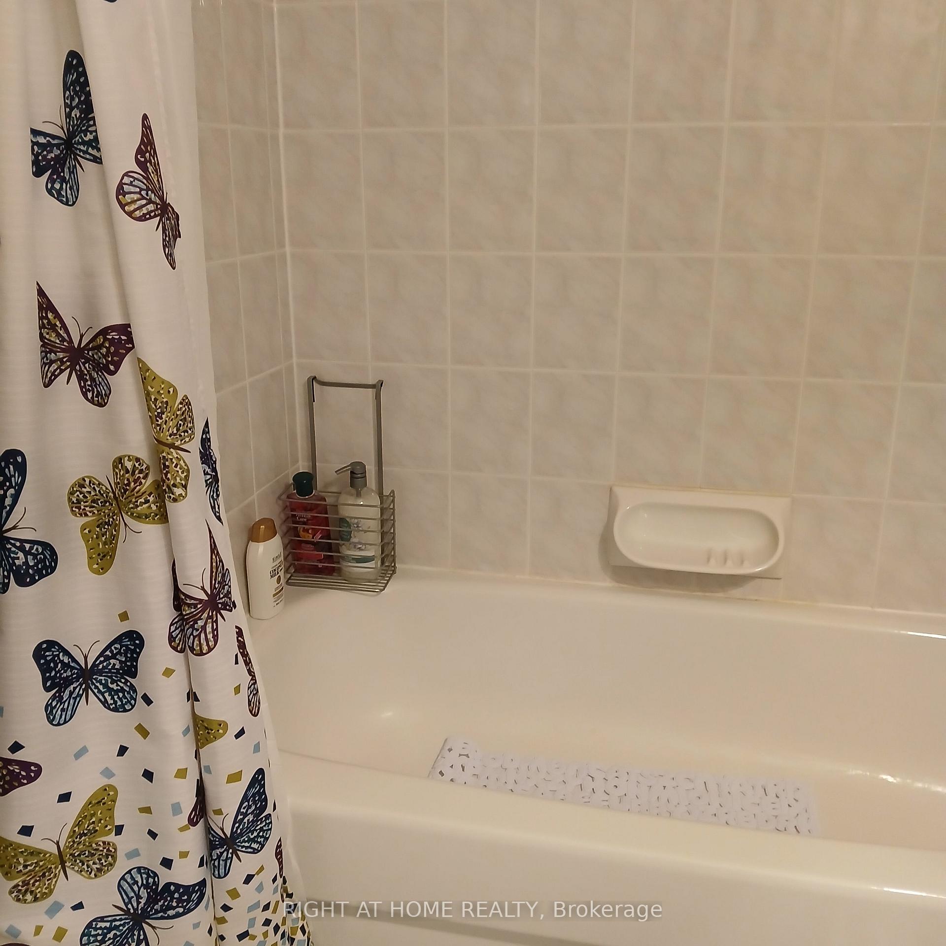 Photo 10 of 61 Patrick Drive, Whitby, Pringle Creek — HOMEH