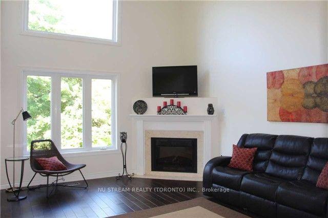 Photo 4 of 50 Deerglen Terrace, Aurora, Aurora Grove — HOMEH