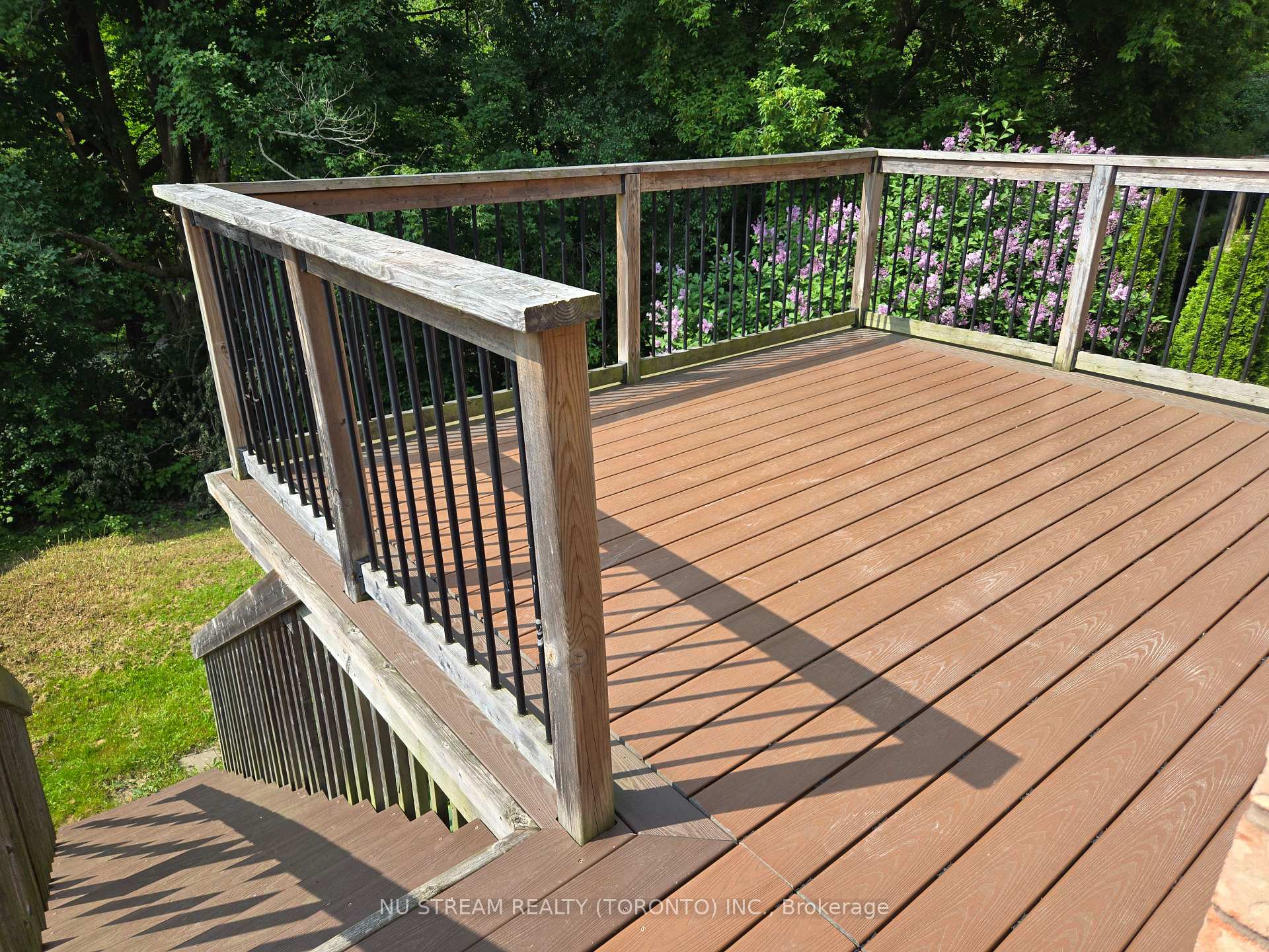 Photo 18 of 50 Deerglen Terrace, Aurora, Aurora Grove — HOMEH