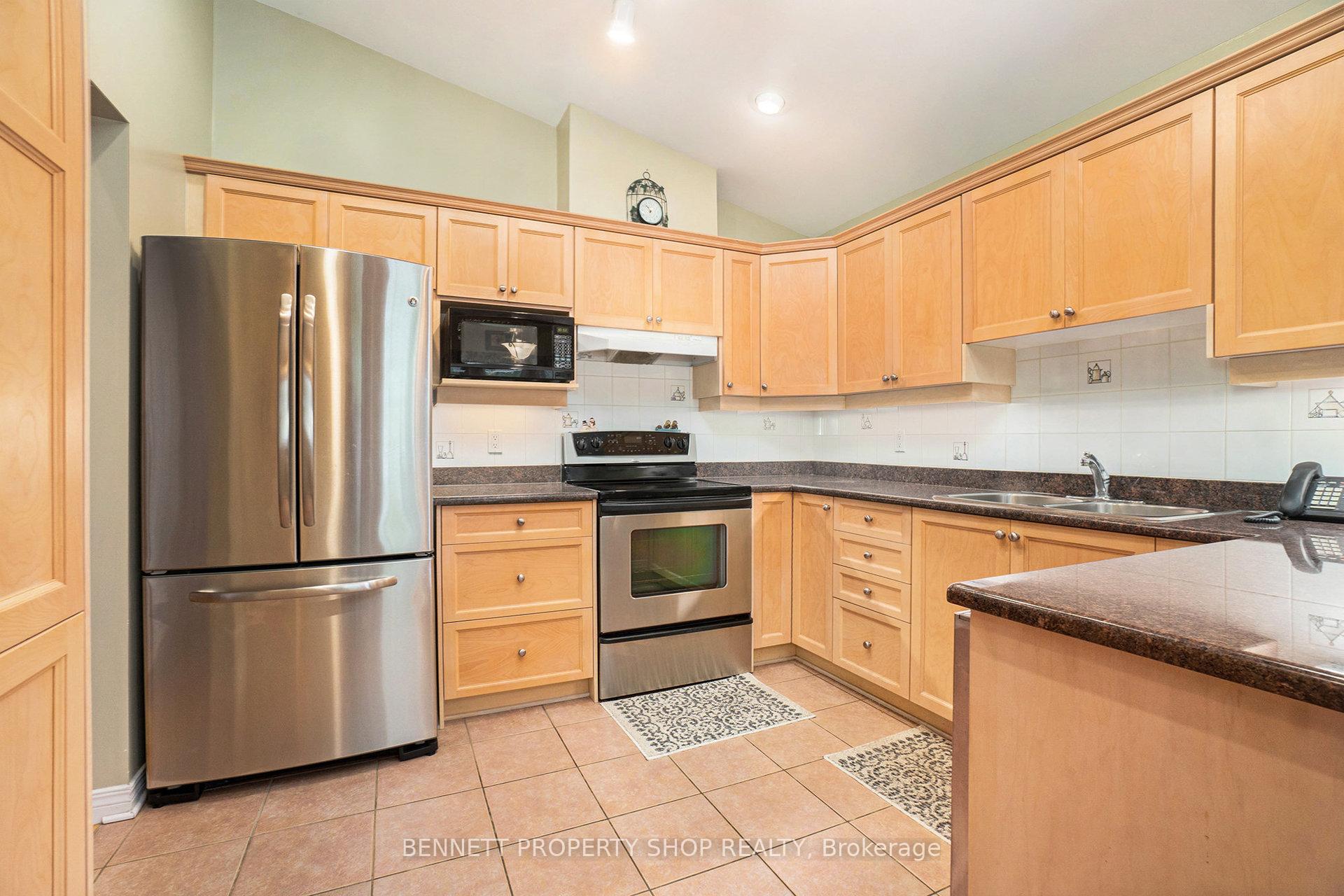 Photo 14 of 813 Hot Springs Way, Ottawa, Riverside South/Gloucester Glen — HOMEH