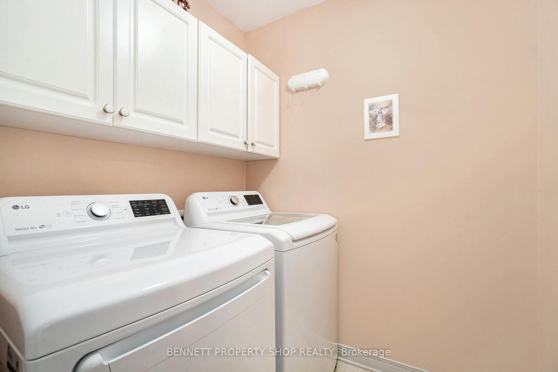 Photo 16 of 813 Hot Springs Way, Ottawa, Riverside South/Gloucester Glen — HOMEH