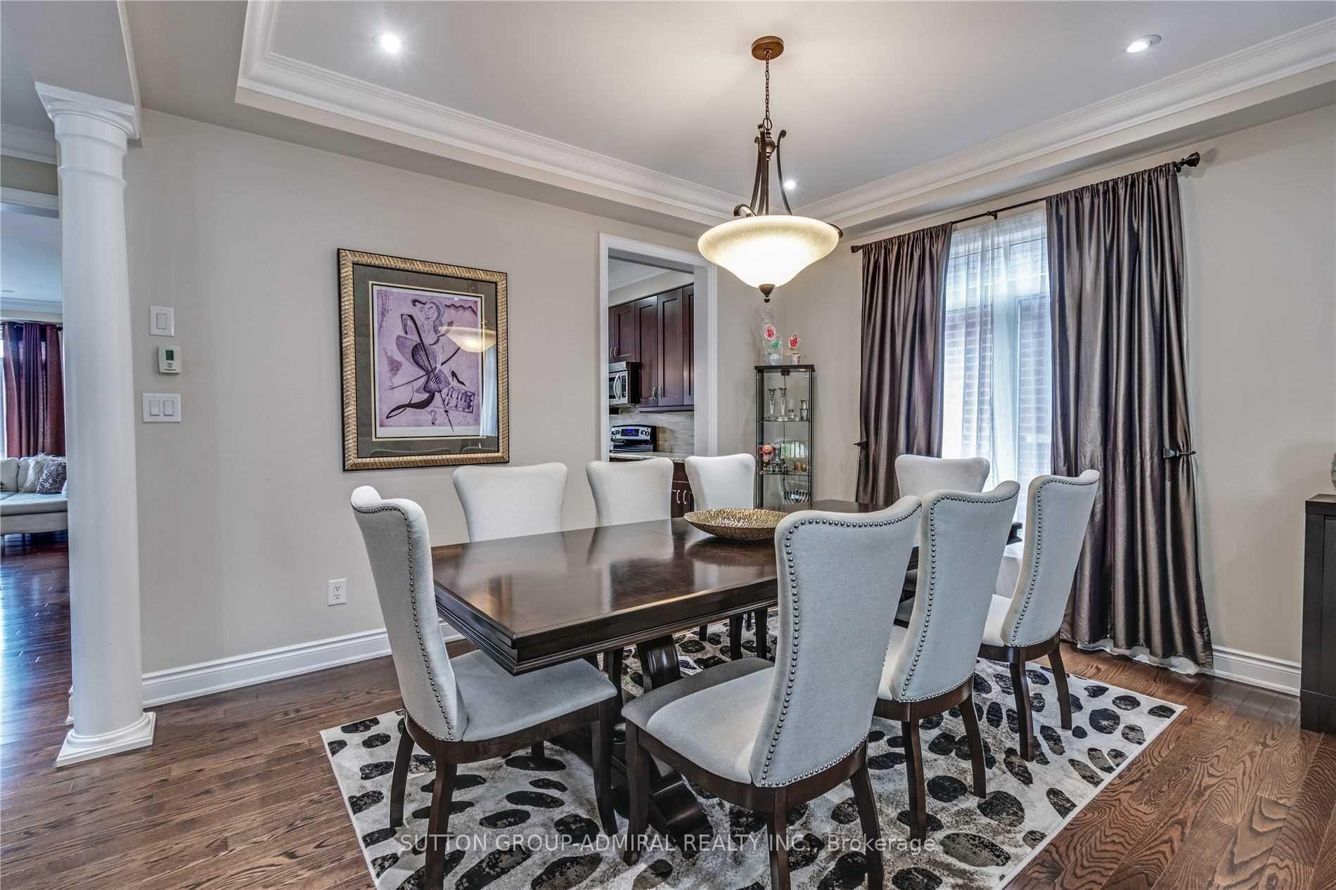 Photo 7 of 305 Ilan Ramon Boulevard, Vaughan, Patterson — HOMEH