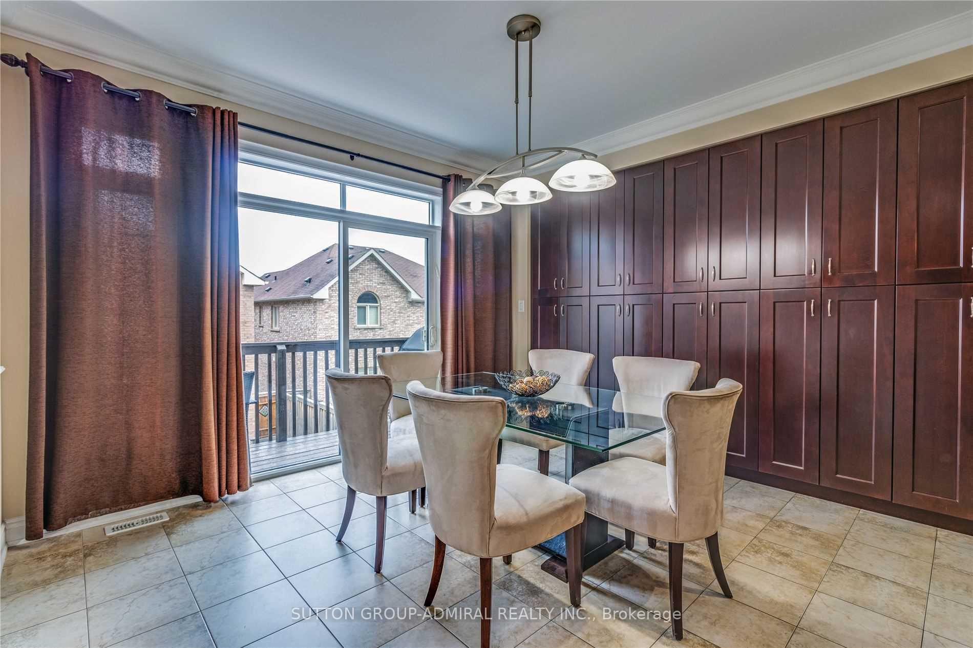 Photo 12 of 305 Ilan Ramon Boulevard, Vaughan, Patterson — HOMEH
