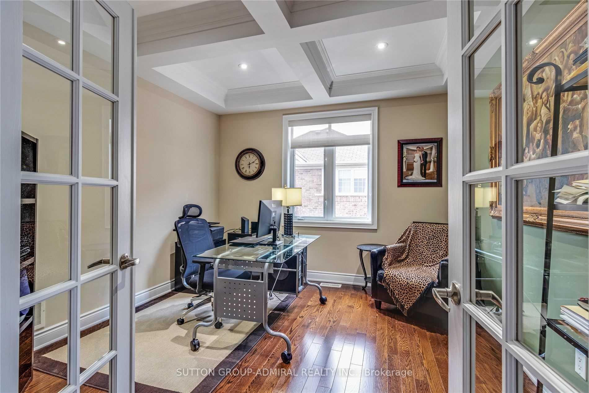 Photo 15 of 305 Ilan Ramon Boulevard, Vaughan, Patterson — HOMEH