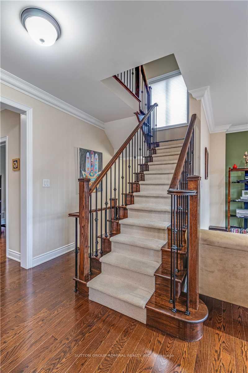 Photo 18 of 305 Ilan Ramon Boulevard, Vaughan, Patterson — HOMEH