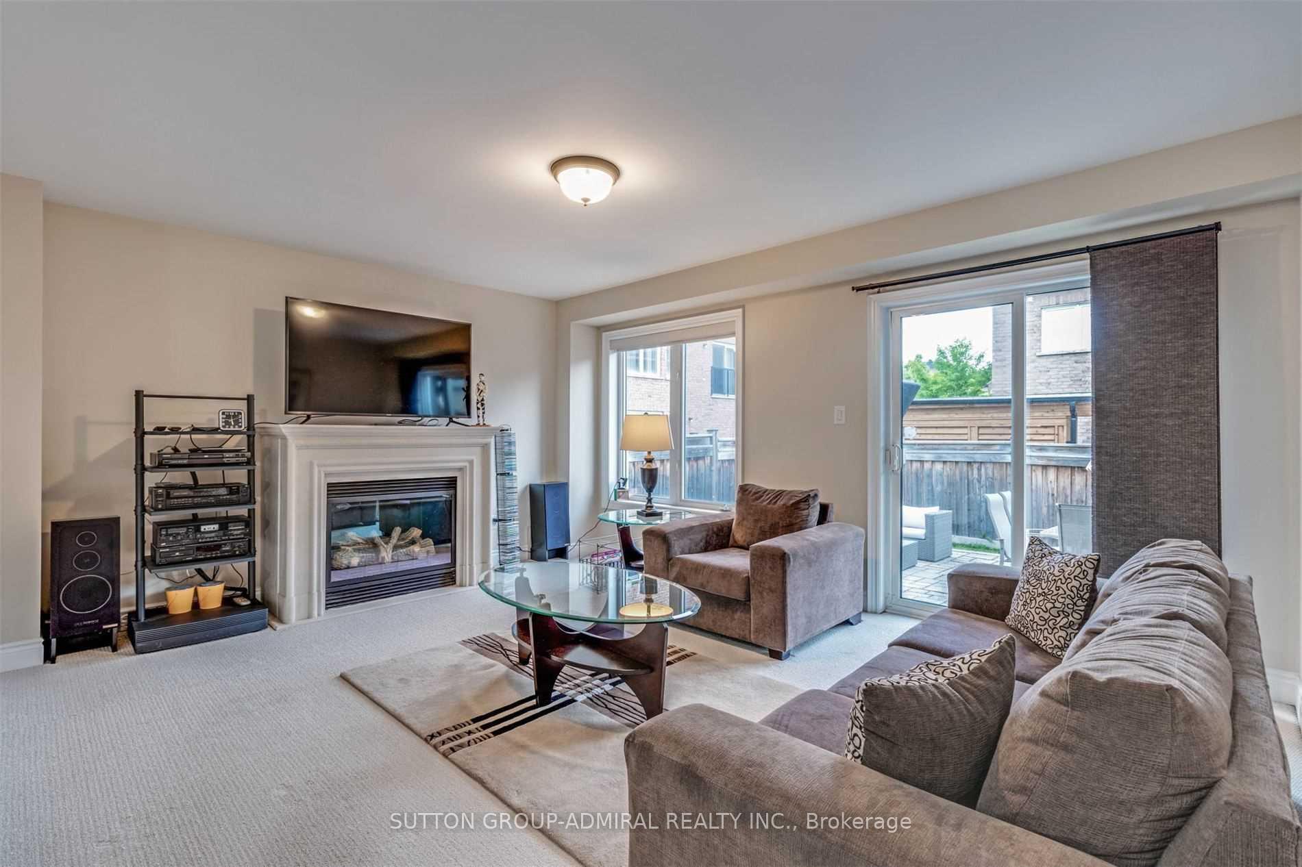 Photo 28 of 305 Ilan Ramon Boulevard, Vaughan, Patterson — HOMEH