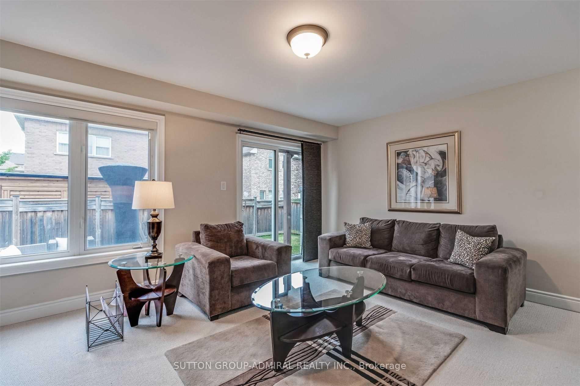 Photo 29 of 305 Ilan Ramon Boulevard, Vaughan, Patterson — HOMEH