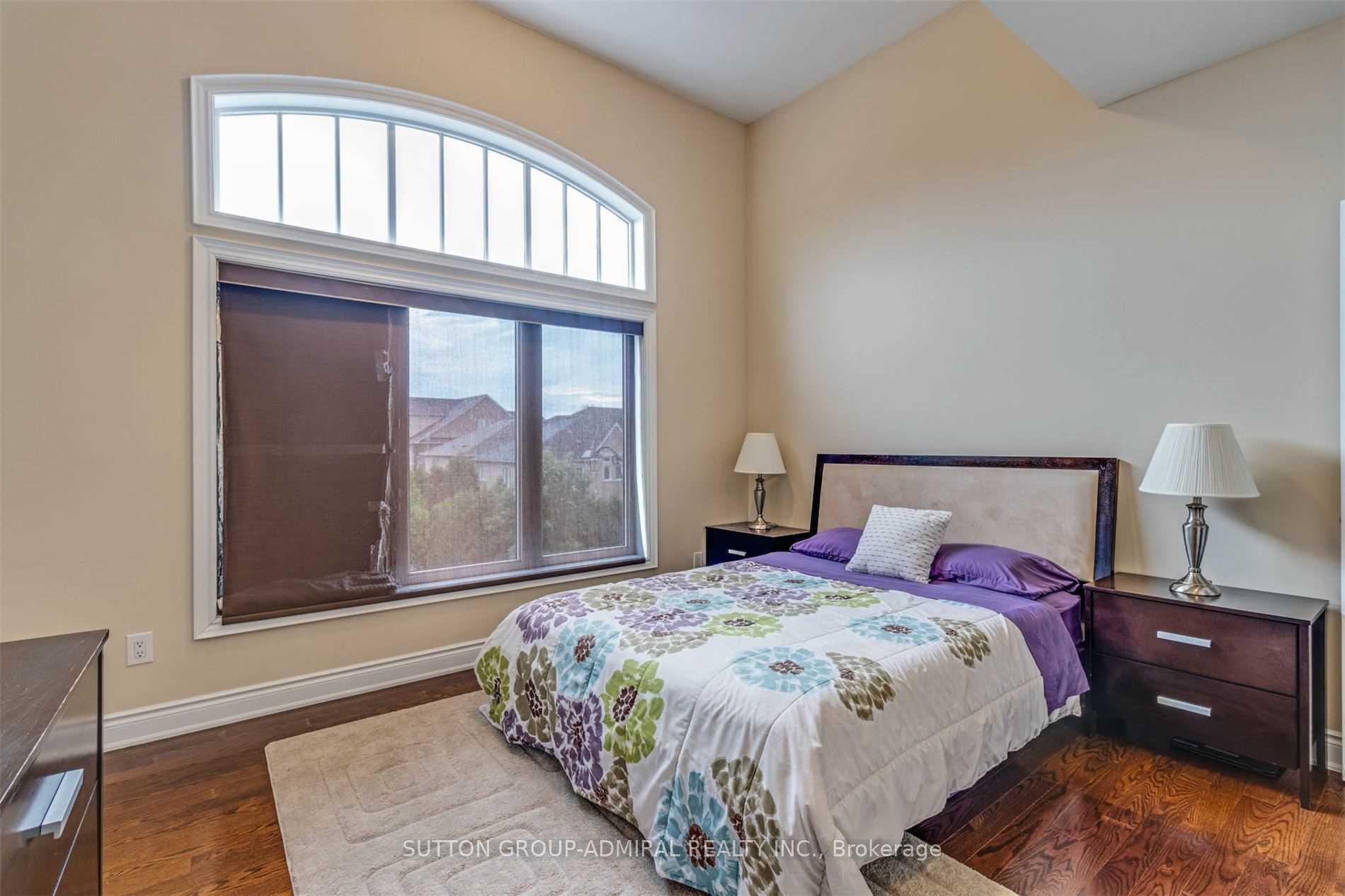 Photo 35 of 305 Ilan Ramon Boulevard, Vaughan, Patterson — HOMEH