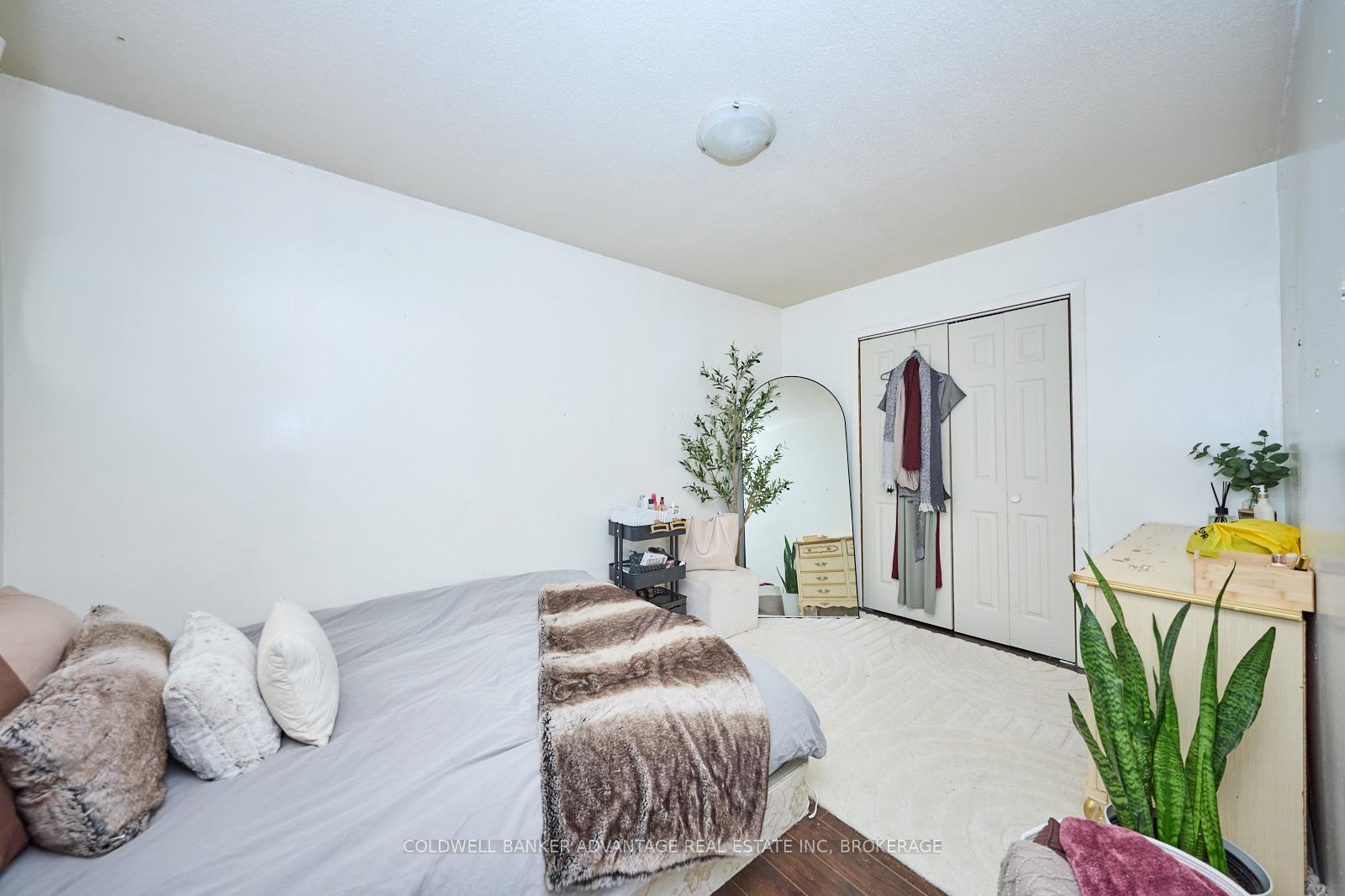 Photo 40 of 38-40 First Street, Welland, Lincoln/Crowland — HOMEH