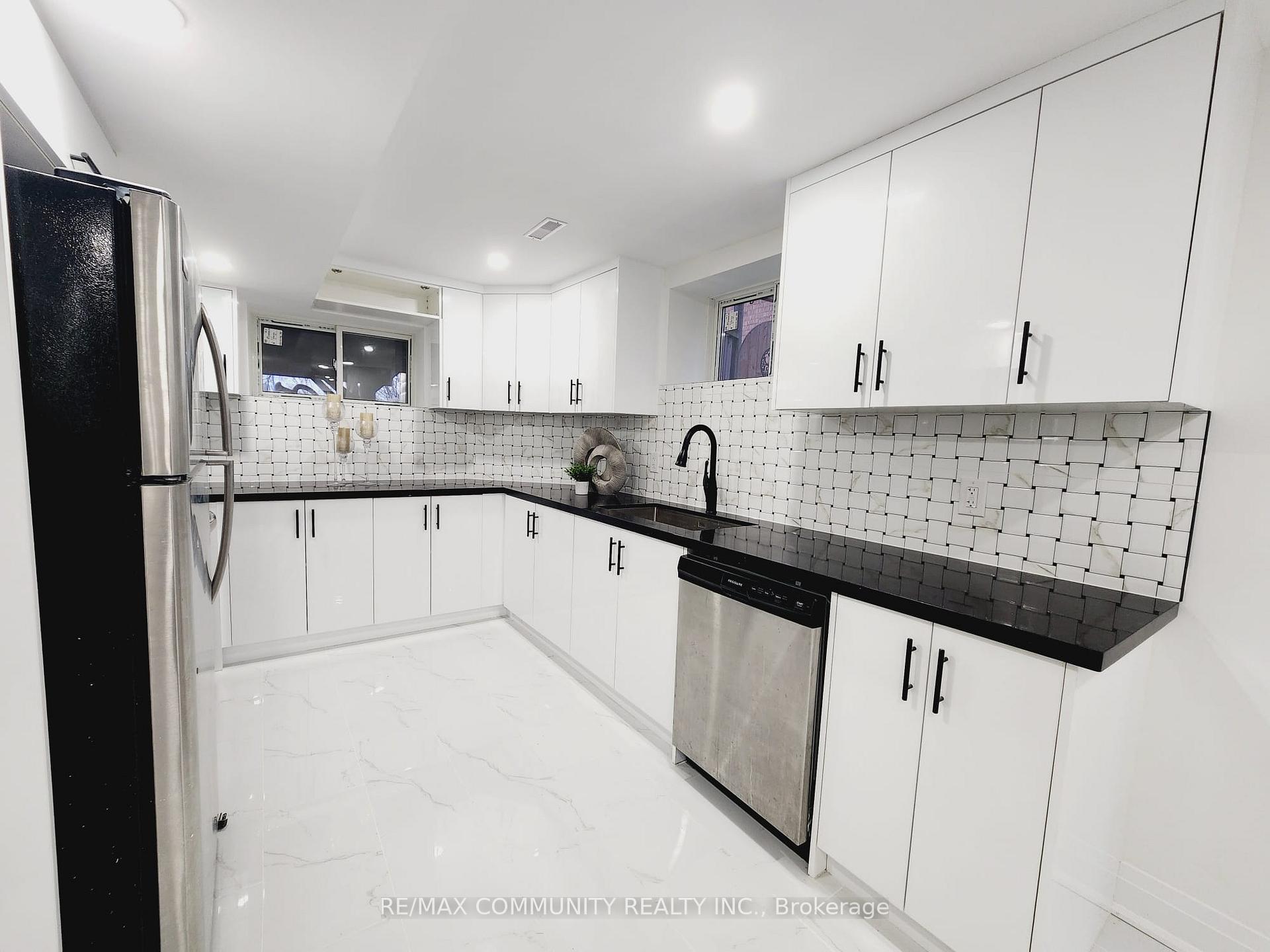 Photo 10 of Unit Bsmt, 83 Gloria Crescent, Whitby, Williamsburg — HOMEH