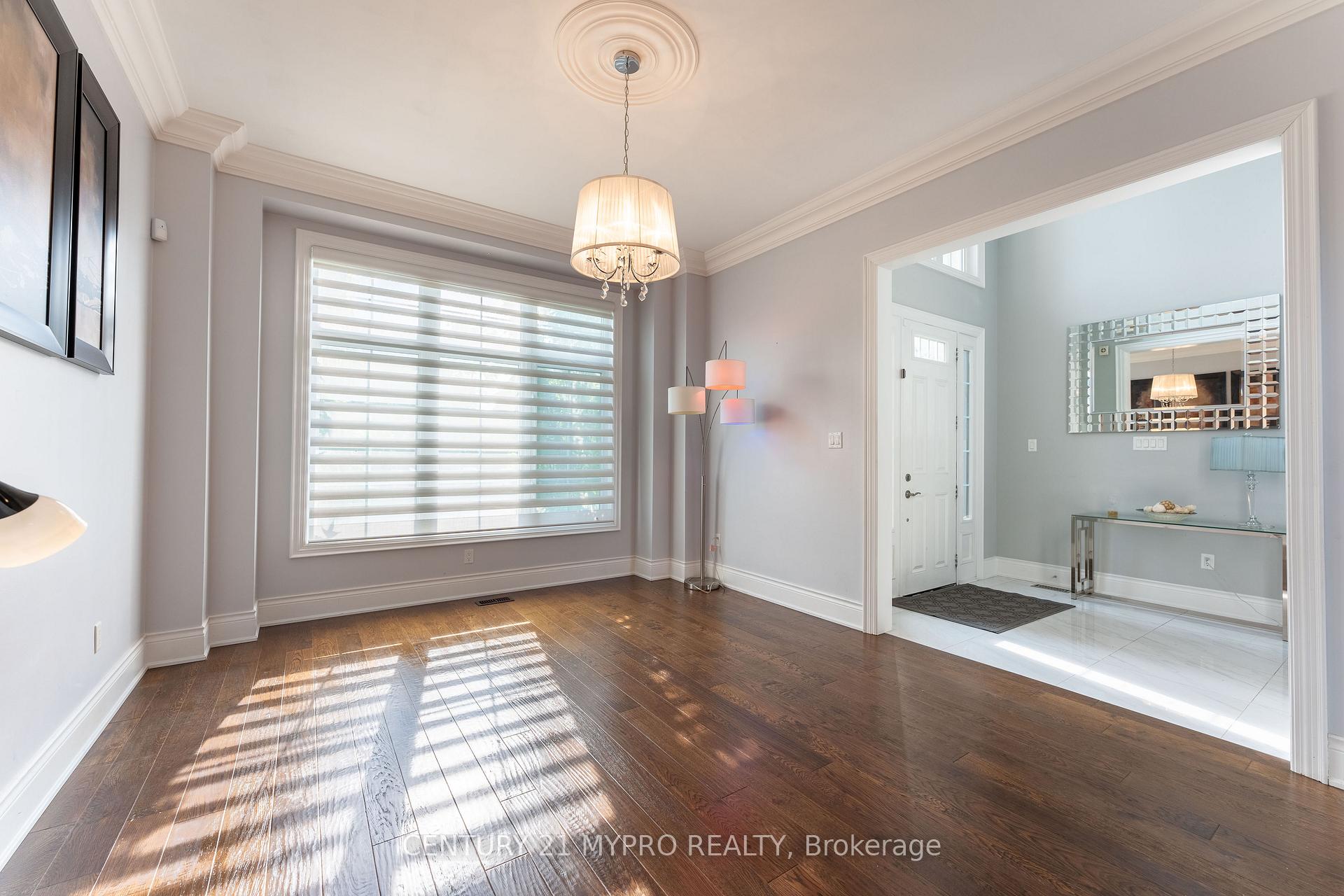 Photo 3 of 15 Parisienne Road, Vaughan, Vellore Village — HOMEH