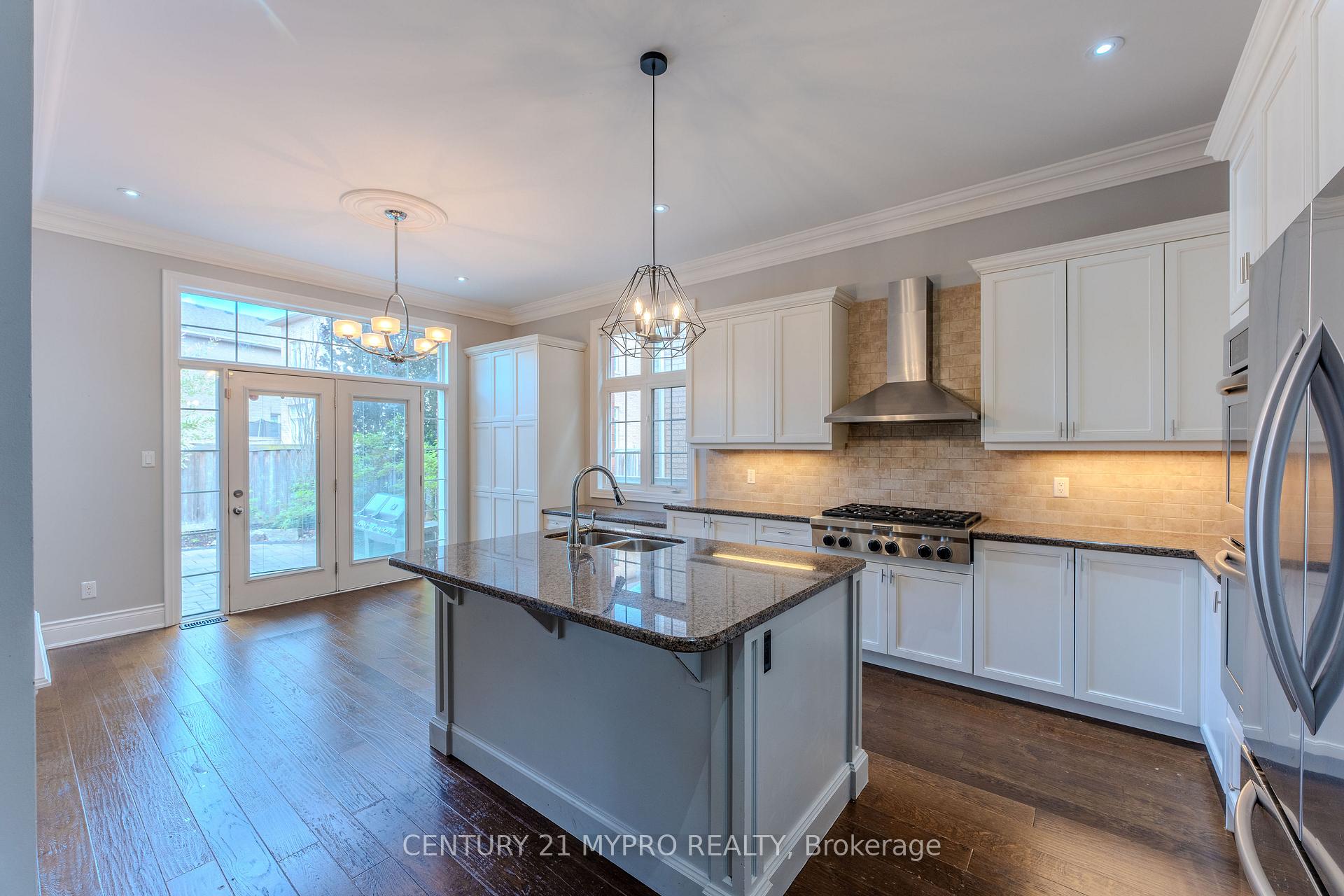 Photo 8 of 15 Parisienne Road, Vaughan, Vellore Village — HOMEH