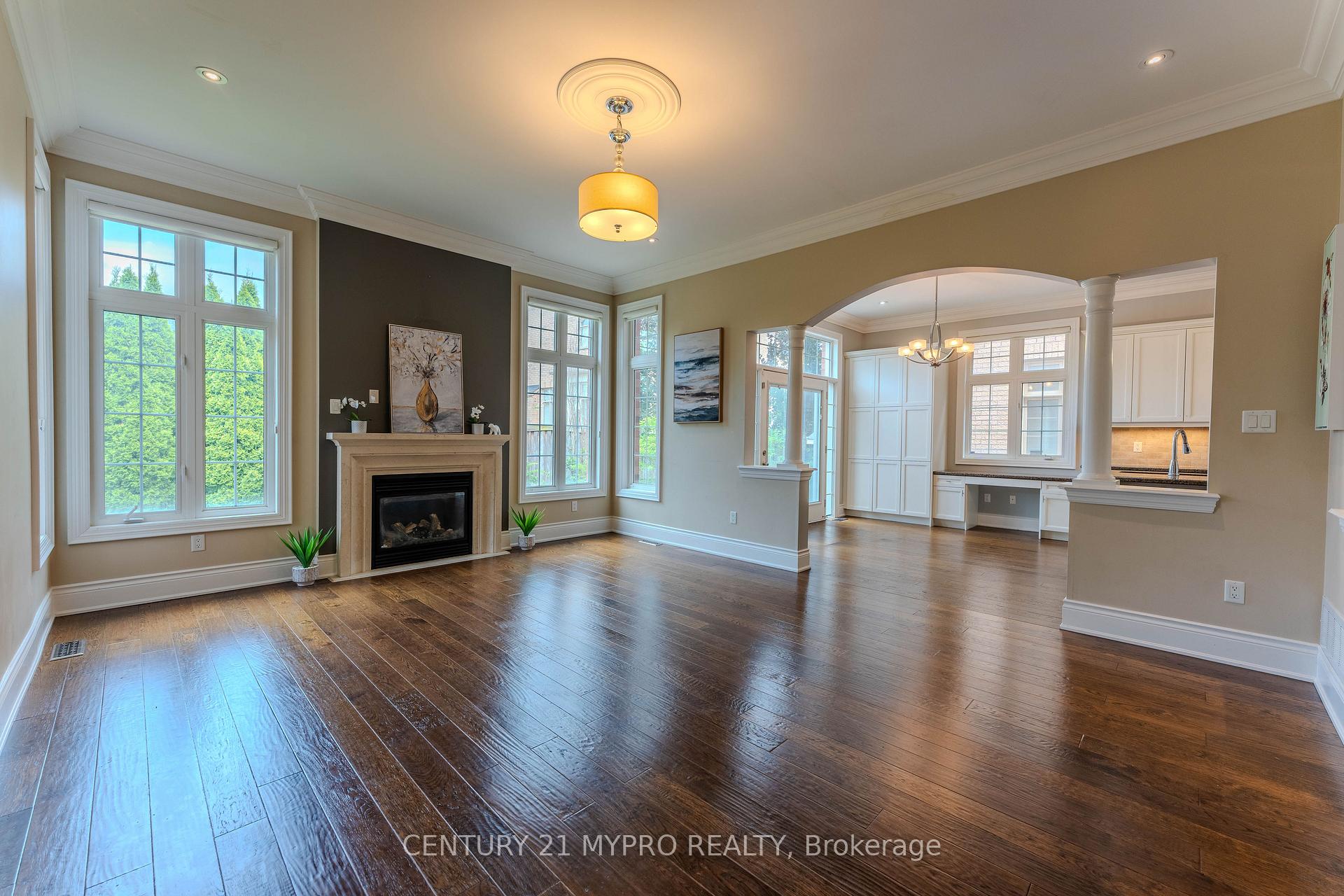 Photo 14 of 15 Parisienne Road, Vaughan, Vellore Village — HOMEH