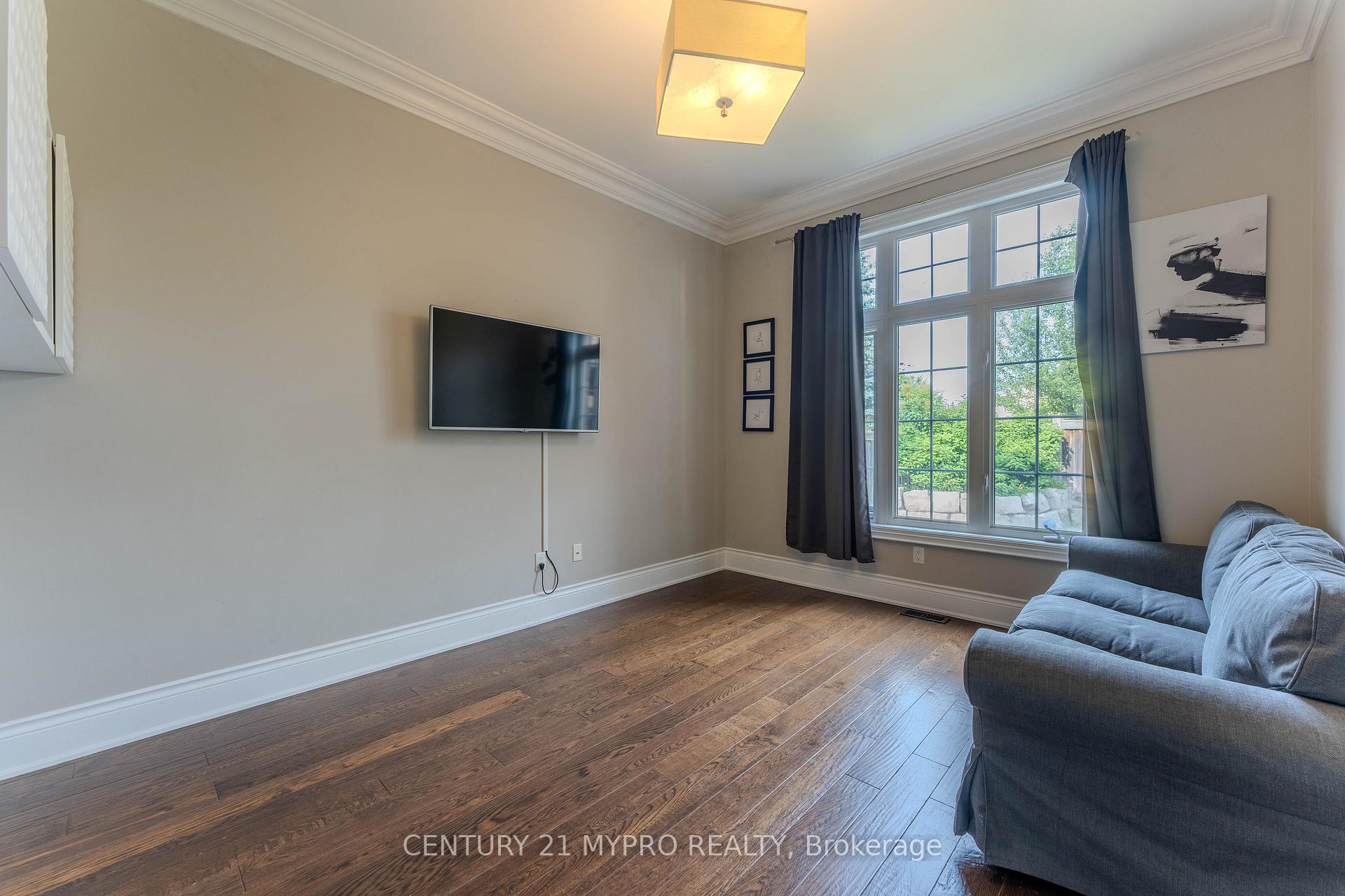 Photo 17 of 15 Parisienne Road, Vaughan, Vellore Village — HOMEH
