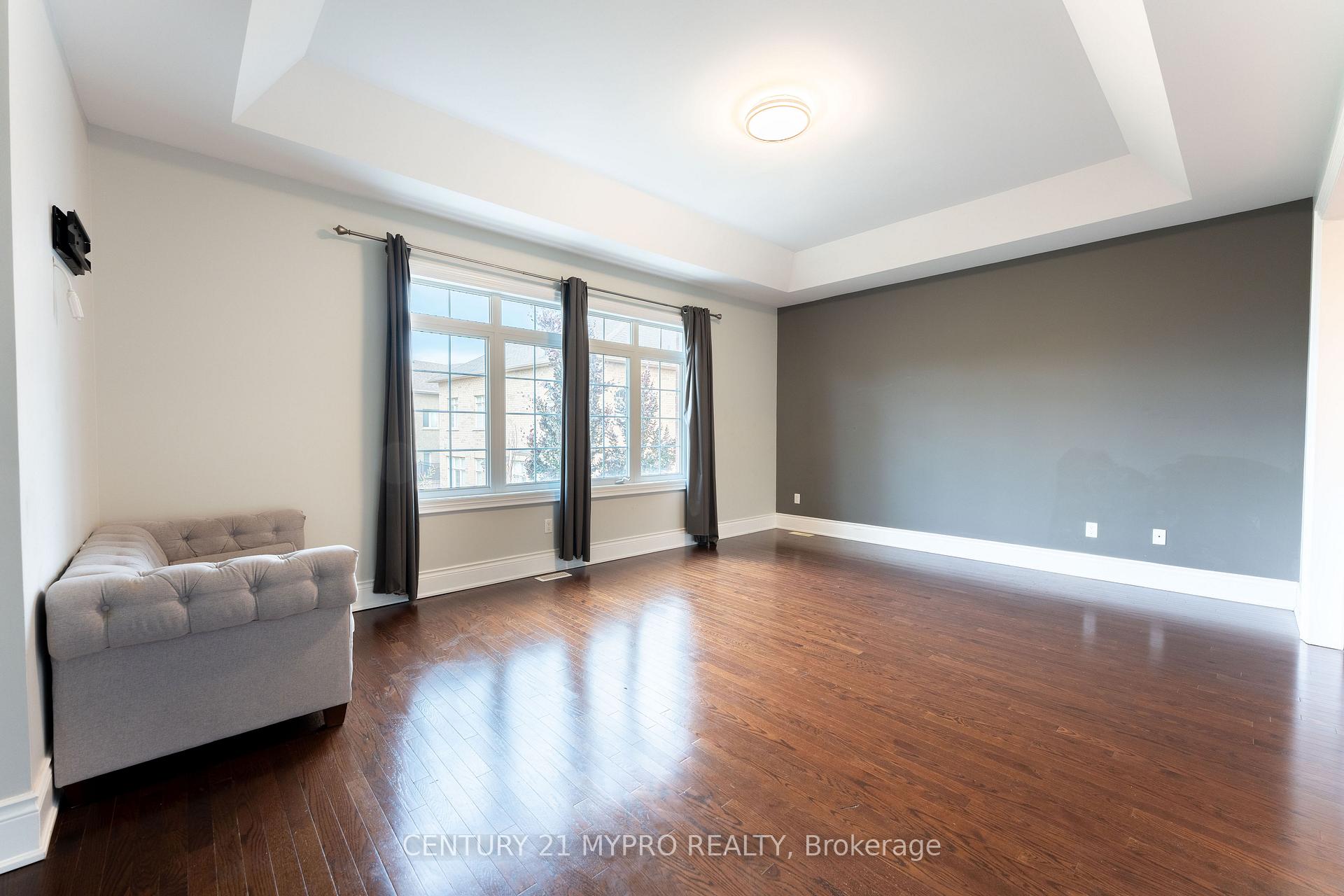 Photo 20 of 15 Parisienne Road, Vaughan, Vellore Village — HOMEH