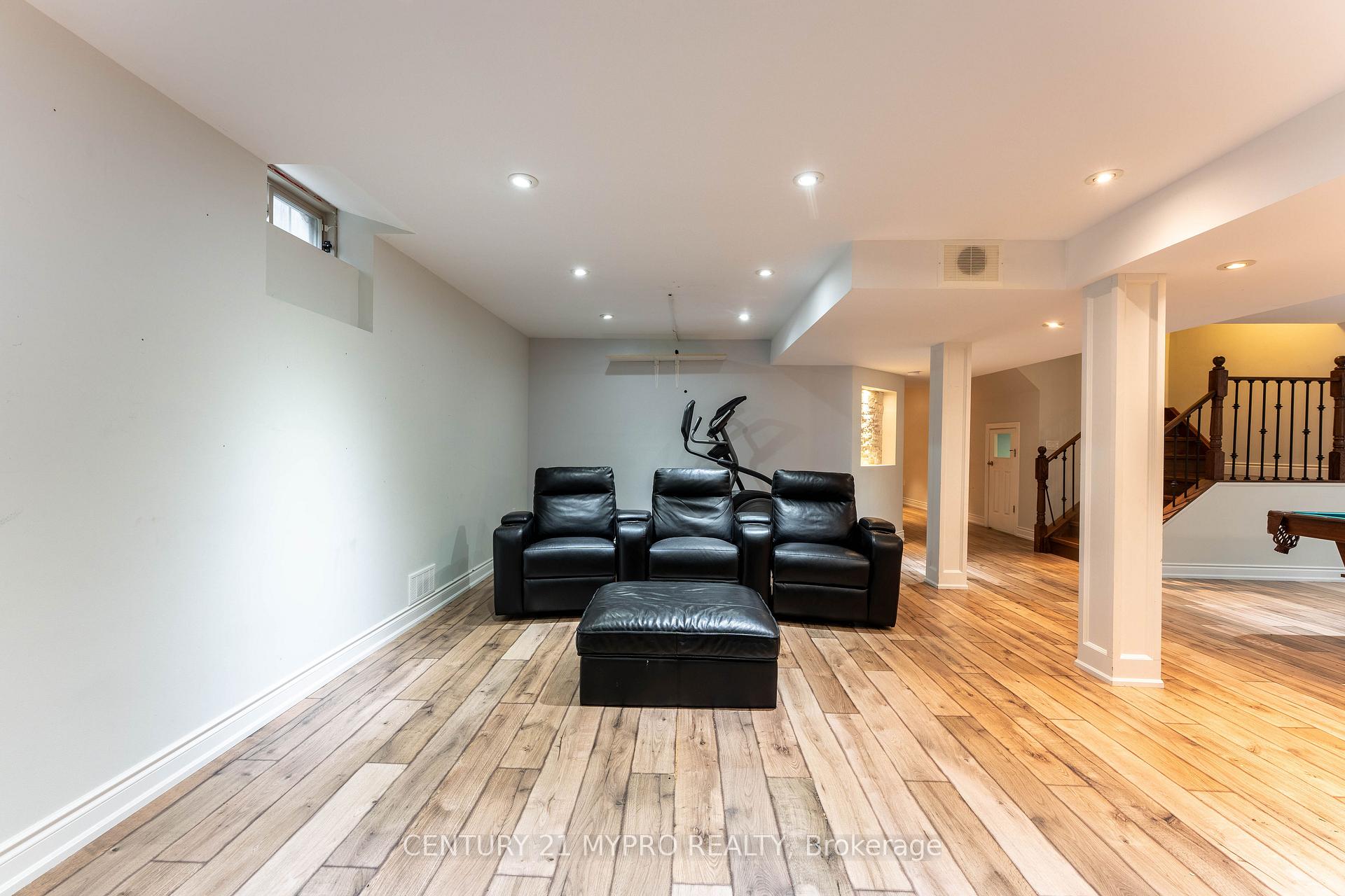 Photo 41 of 15 Parisienne Road, Vaughan, Vellore Village — HOMEH