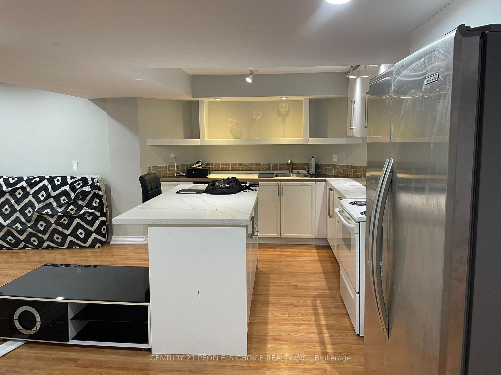 Photo 5 of Unit Bsmt, 9 Tweedie Crescent, Whitby, Williamsburg — HOMEH