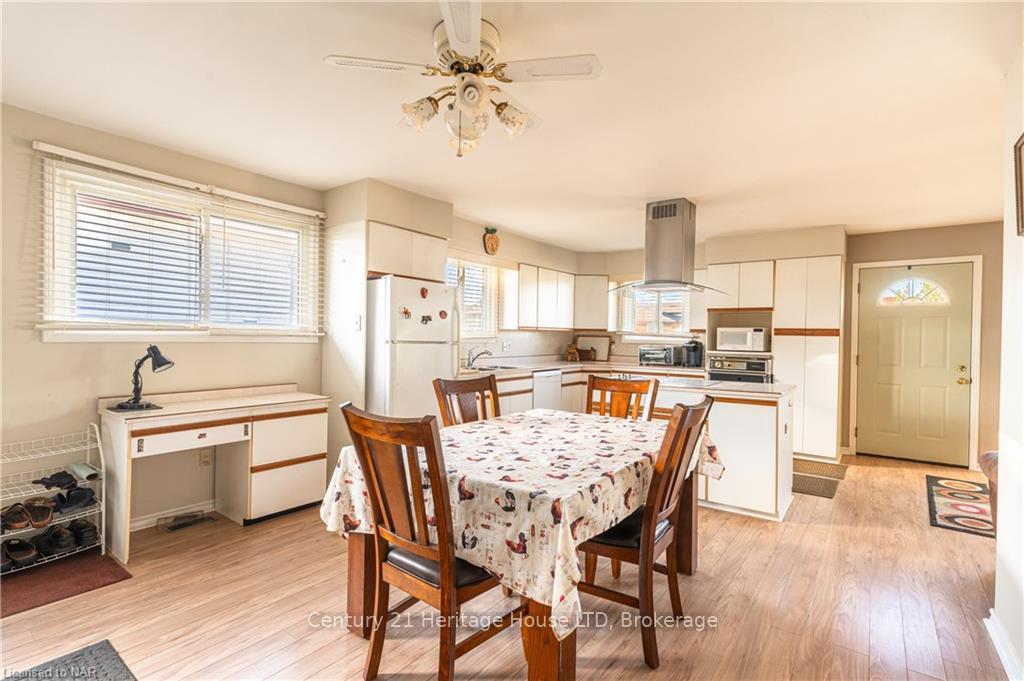 Photo 11 of 60 Robert Street, Welland, Lincoln/Crowland — HOMEH