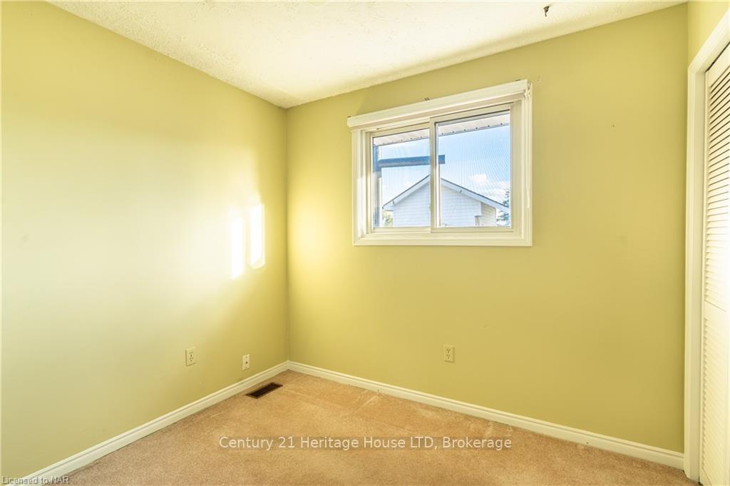 Photo 18 of 60 Robert Street, Welland, Lincoln/Crowland — HOMEH