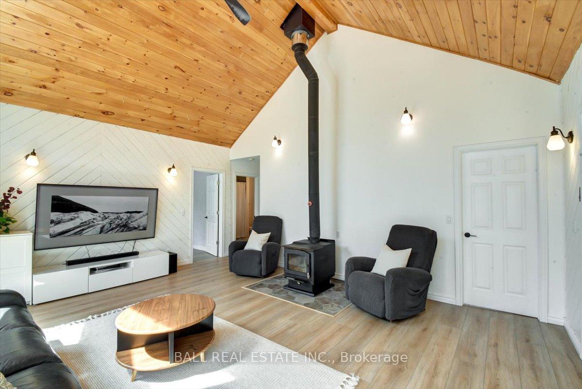 Photo 14 of 867 Brethour Road, Bancroft — HOMEH