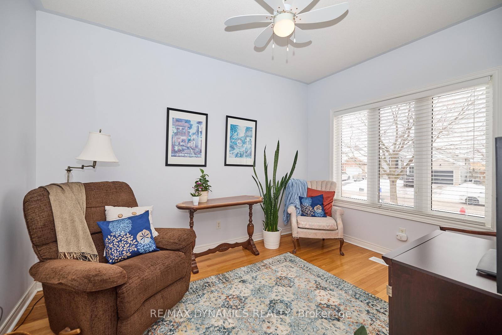 Photo 4 of 48 Gretel Place, Welland, N. Welland — HOMEH