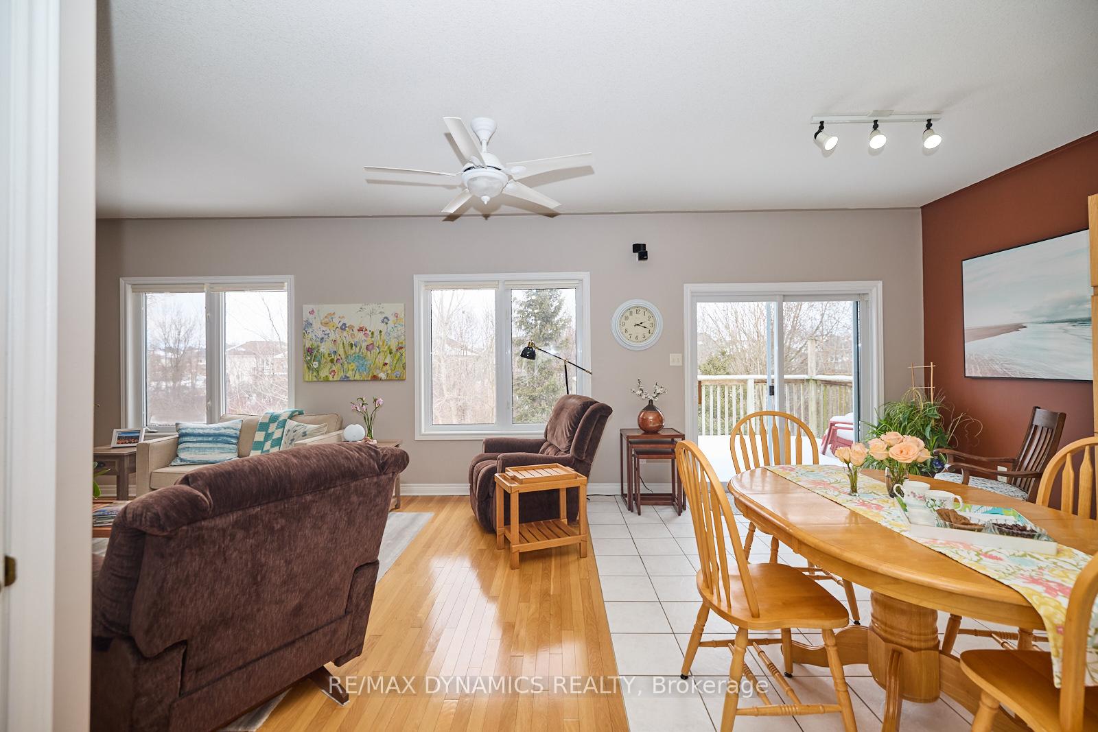 Photo 5 of 48 Gretel Place, Welland, N. Welland — HOMEH