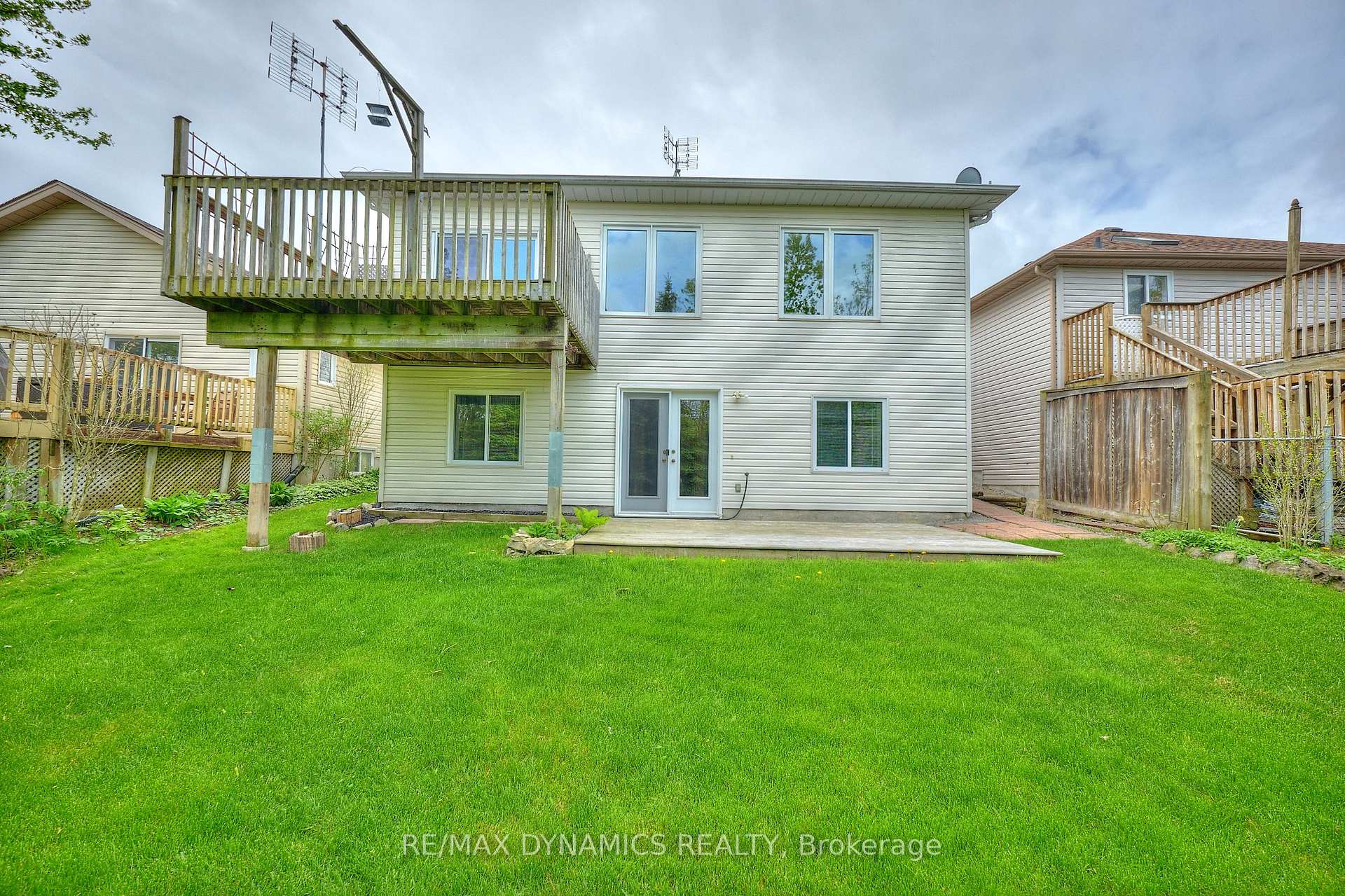 Photo 30 of 48 Gretel Place, Welland, N. Welland — HOMEH