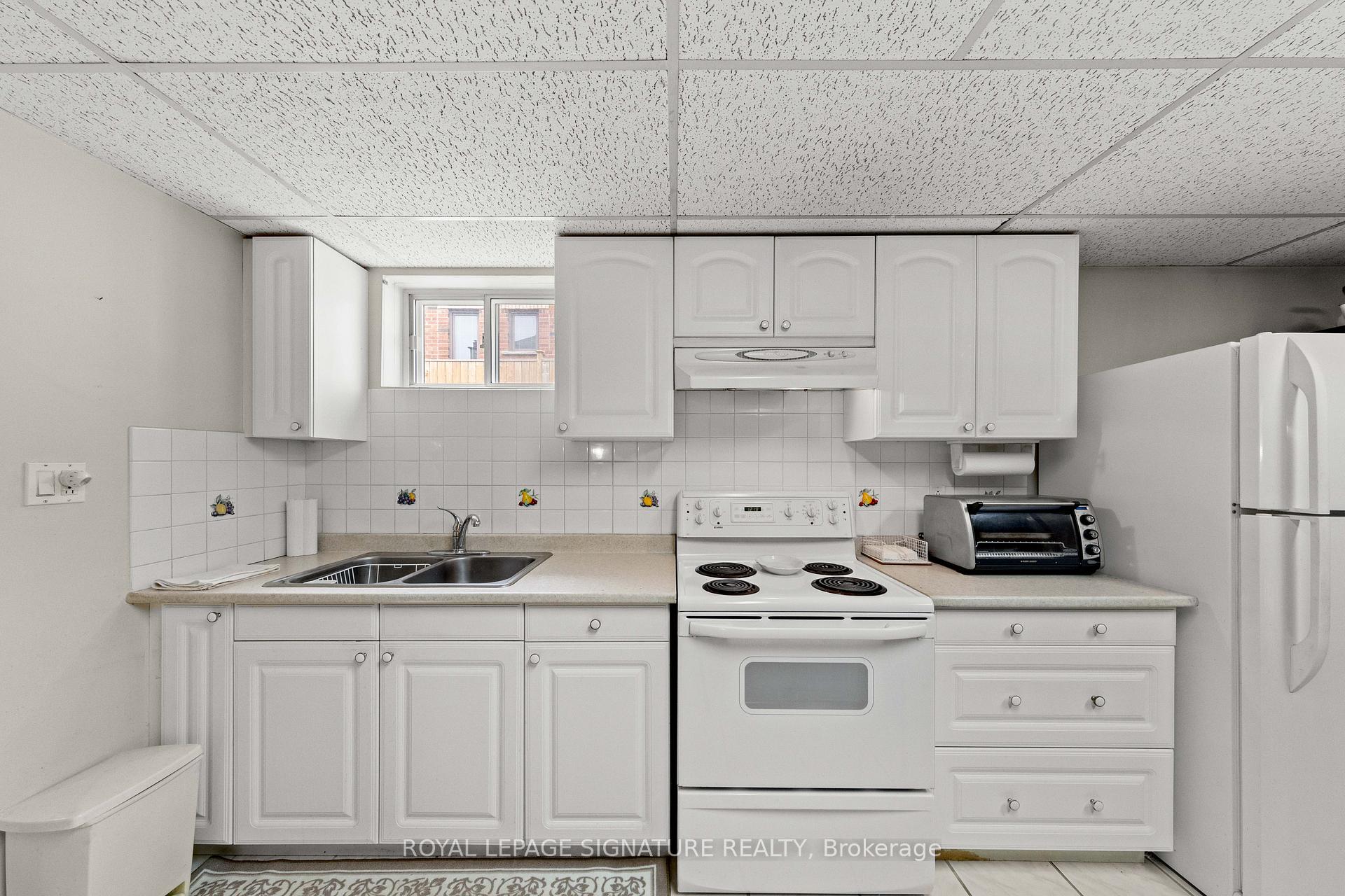 Photo 29 of 29 Woodview Road, Vaughan, East Woodbridge — HOMEH