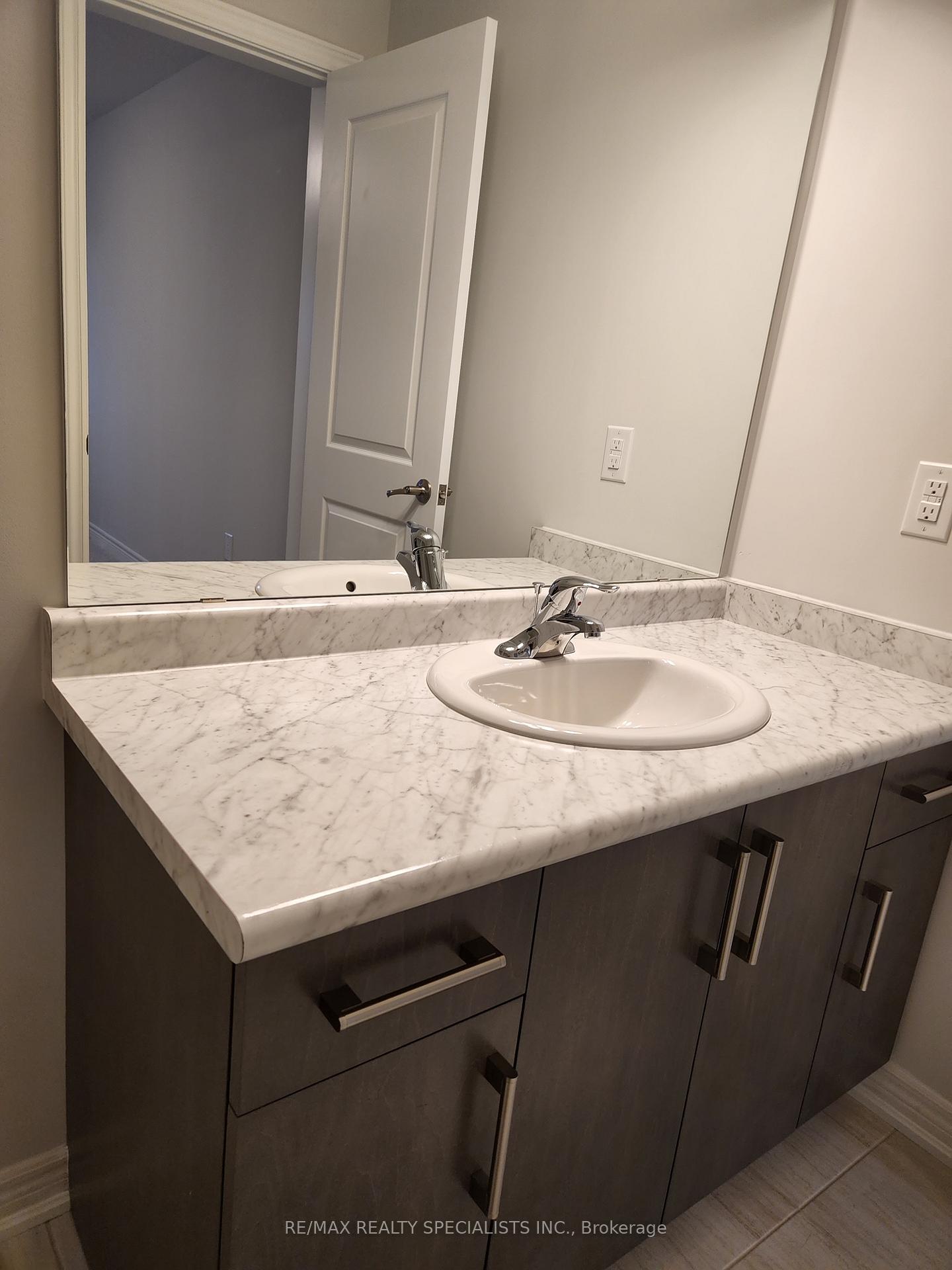Photo 13 of 116 Sycamore Street, Welland, West Welland — HOMEH