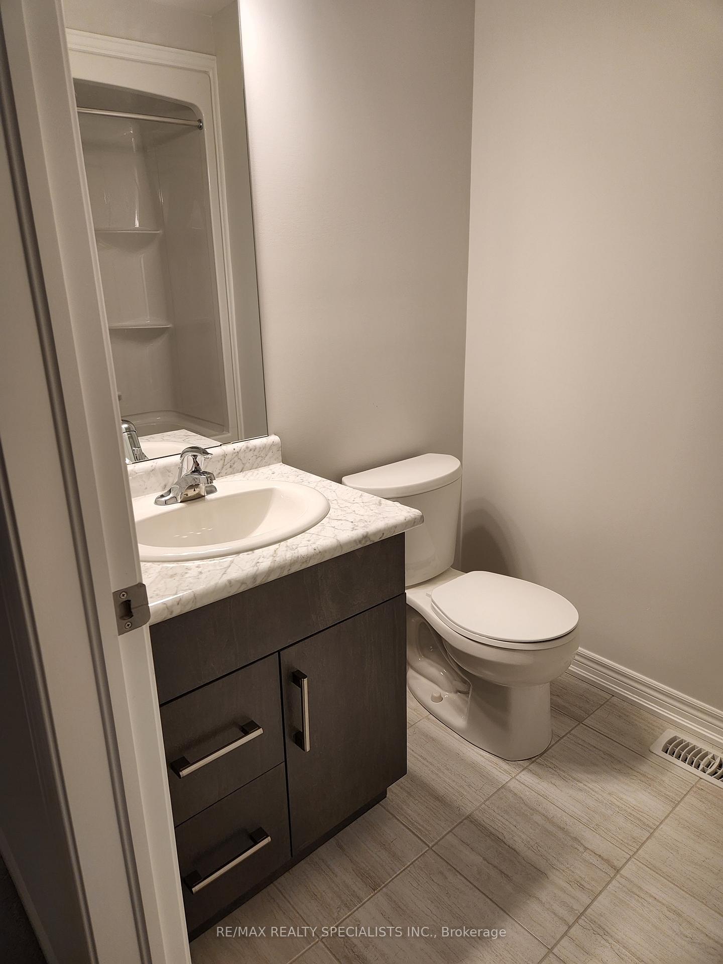Photo 15 of 116 Sycamore Street, Welland, West Welland — HOMEH