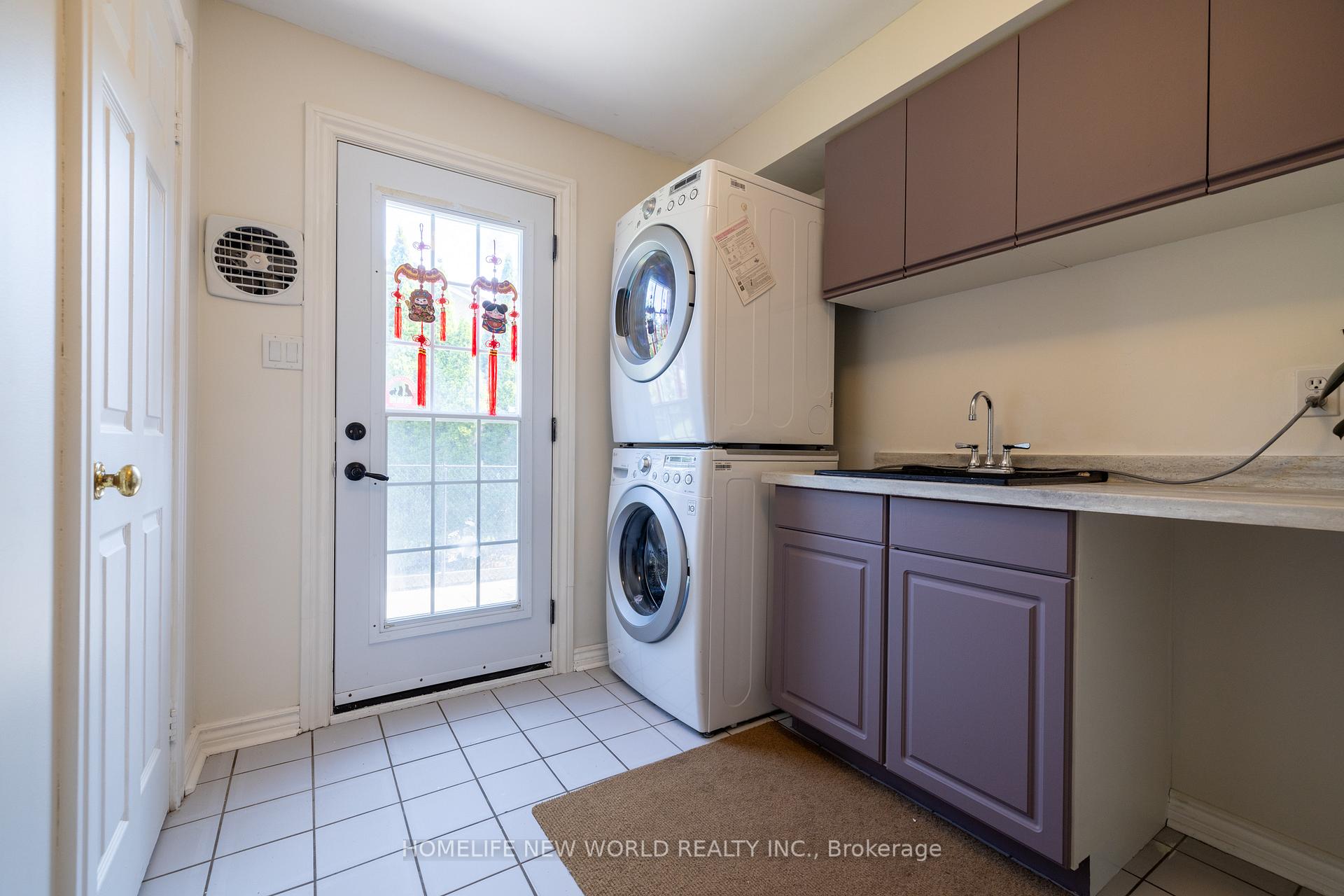 Photo 20 of 36 Whitfield Court, Aurora, Aurora Highlands — HOMEH