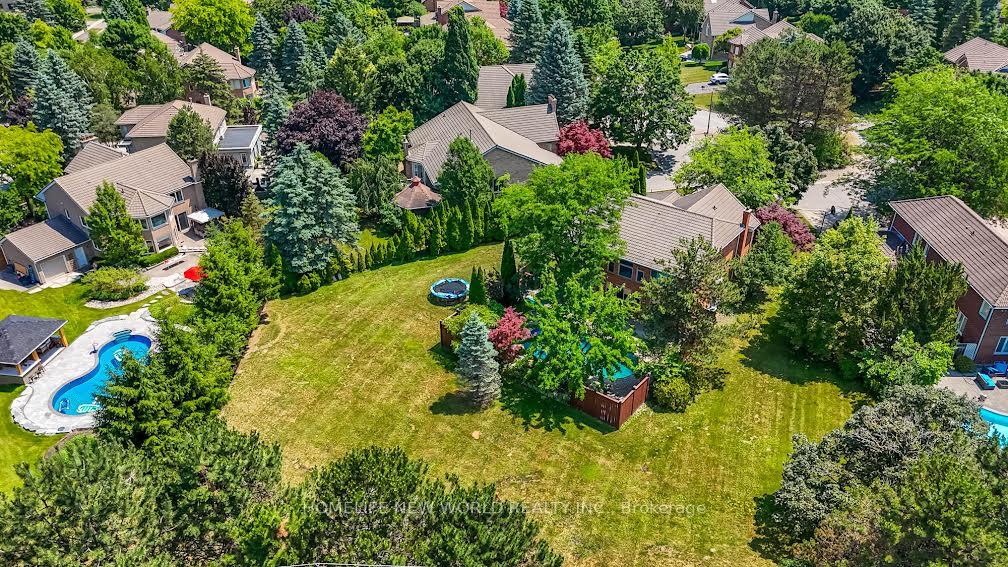Photo 33 of 36 Whitfield Court, Aurora, Aurora Highlands — HOMEH