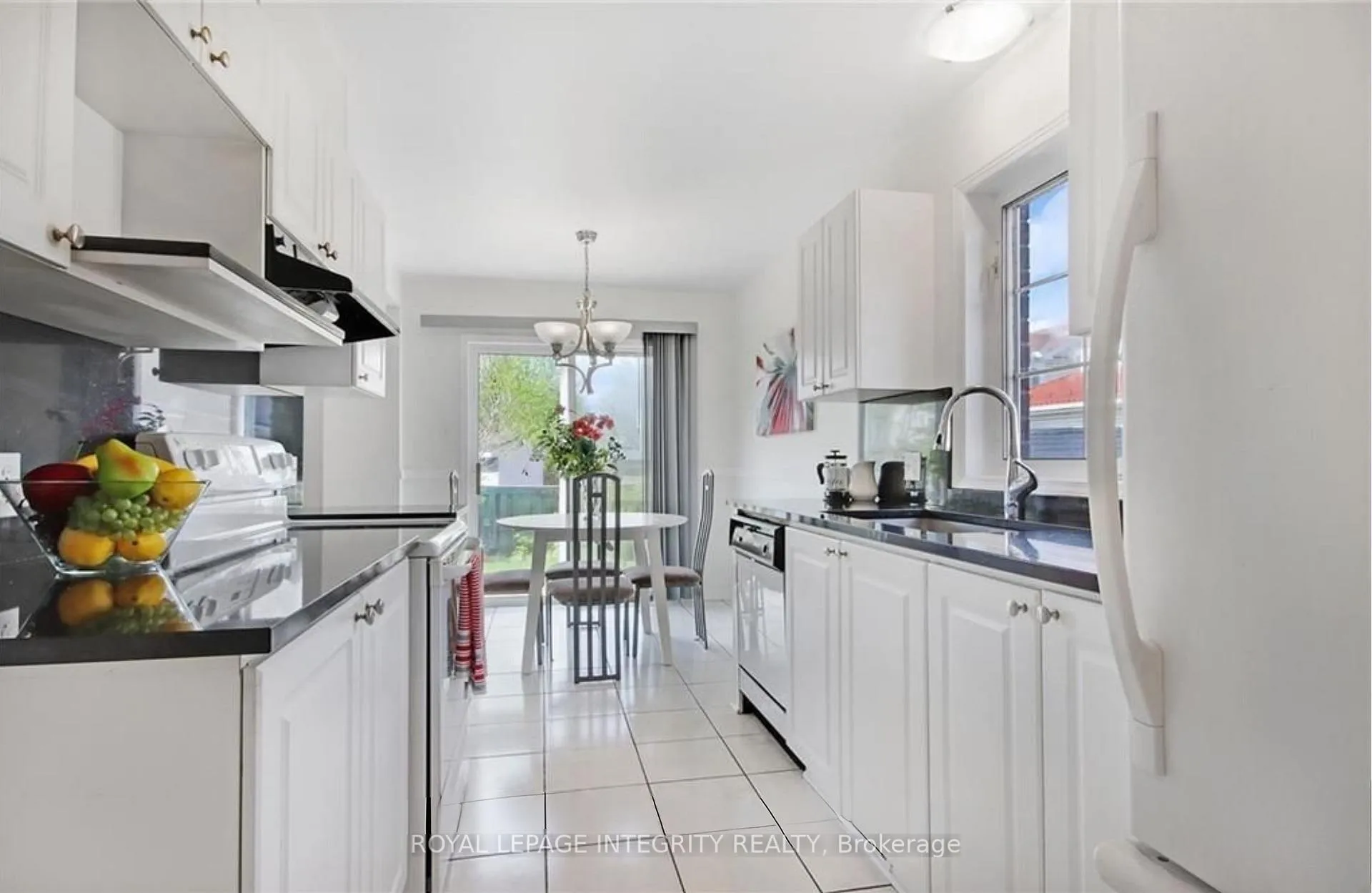 Photo 7 of 77 Daventry Crescent, Ottawa, Barrhaven - Longfields — HOMEH