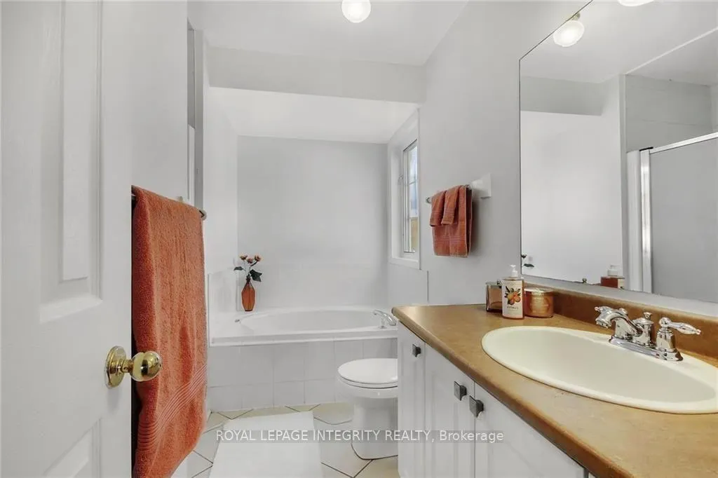 Photo 18 of 77 Daventry Crescent, Ottawa, Barrhaven - Longfields — HOMEH