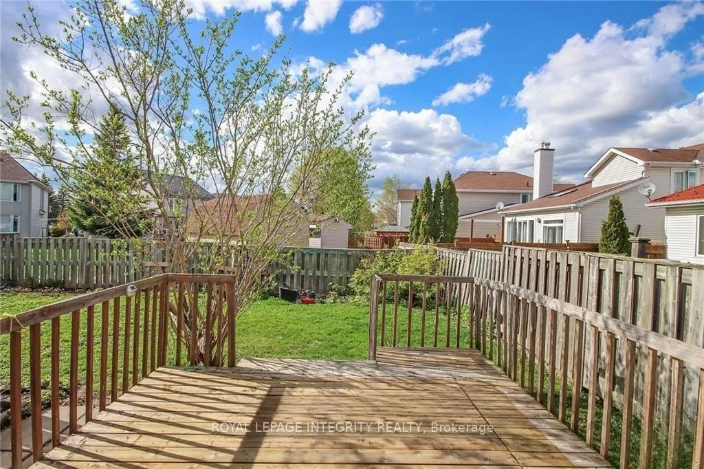 Photo 25 of 77 Daventry Crescent, Ottawa, Barrhaven - Longfields — HOMEH