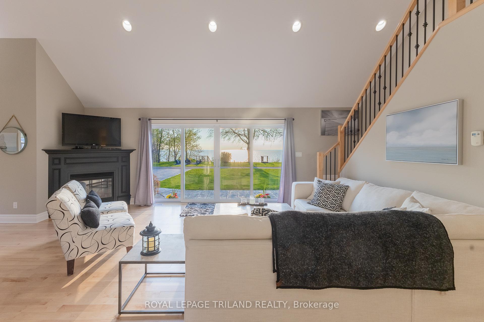 Photo 27 of 71888 Sunview Avenue, Bluewater, Hay — HOMEH